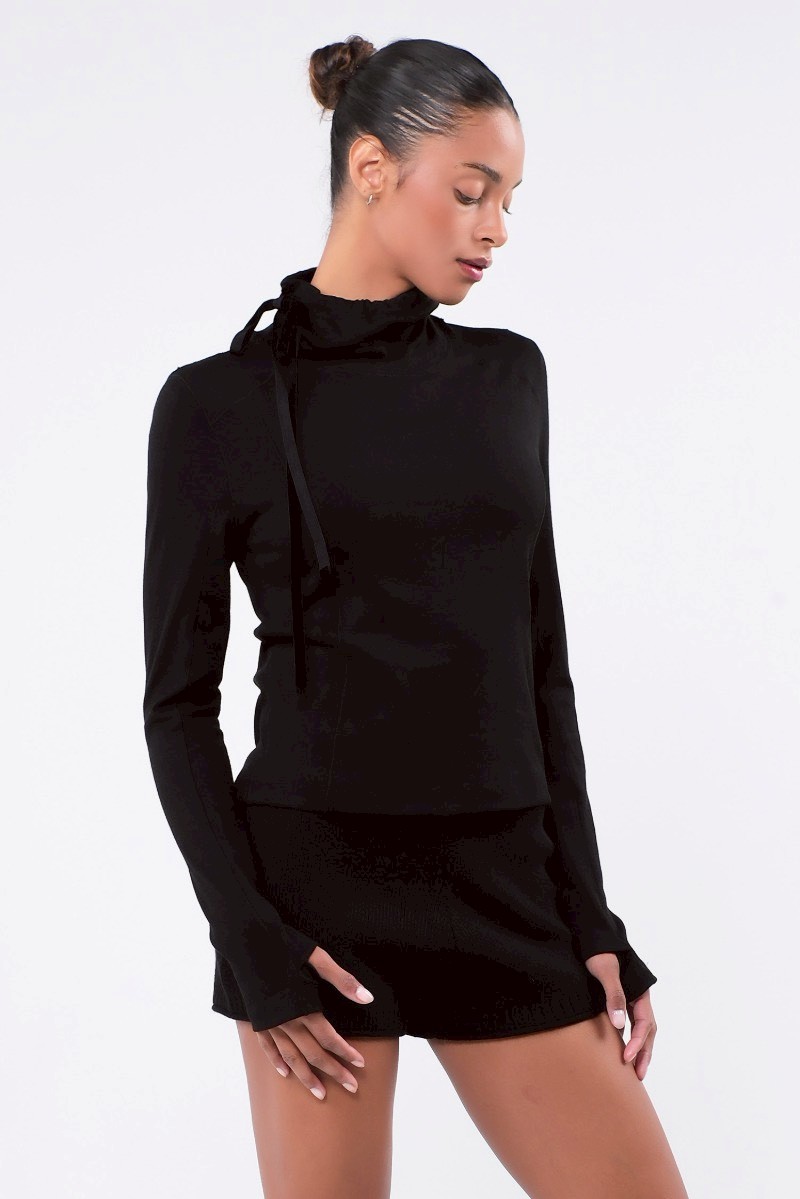 TL132 L/SLEEVE MOCKNECK T-SHIRT BLACK