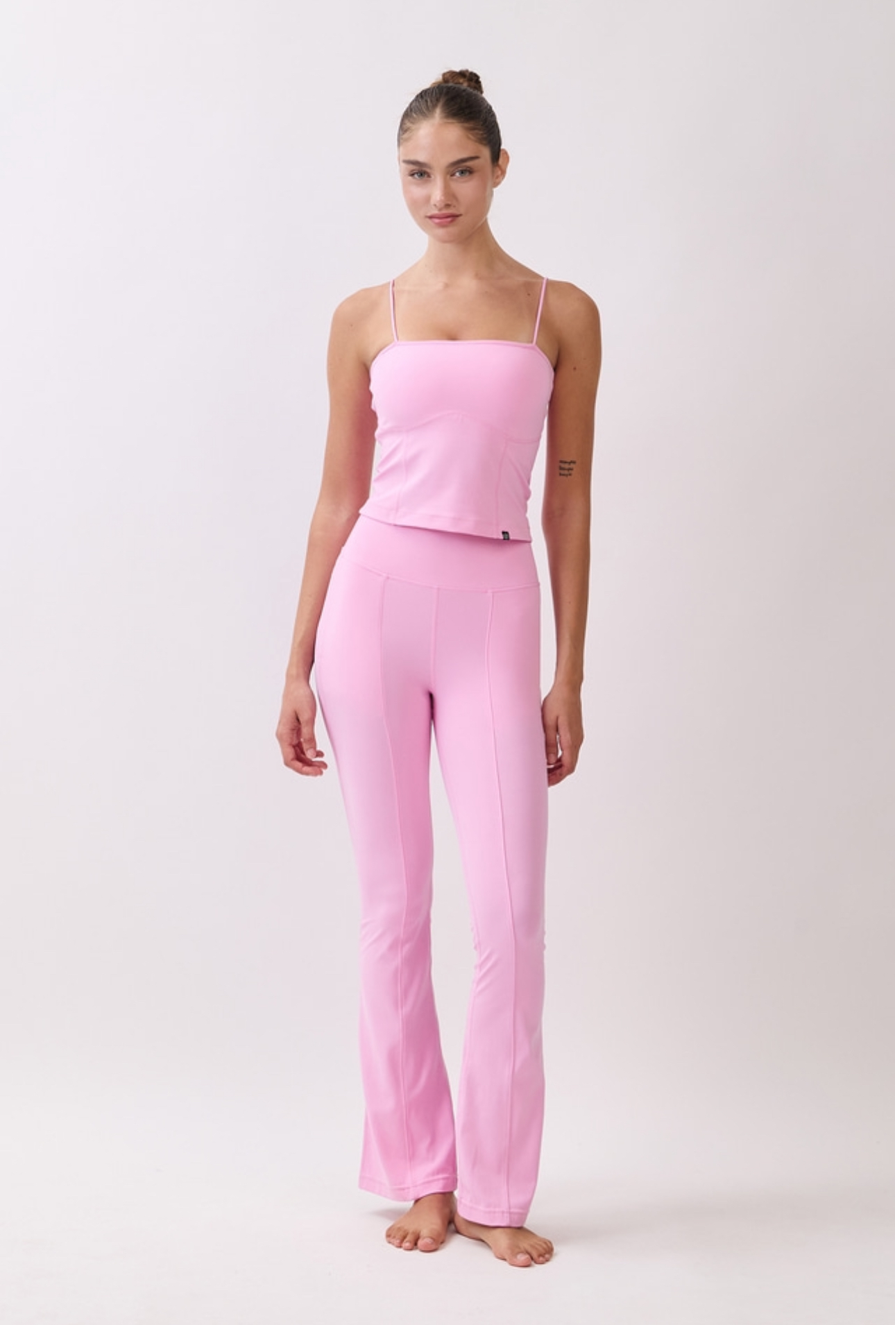 PL412 FLARE LEGGINGS PINK サイズ: S/M