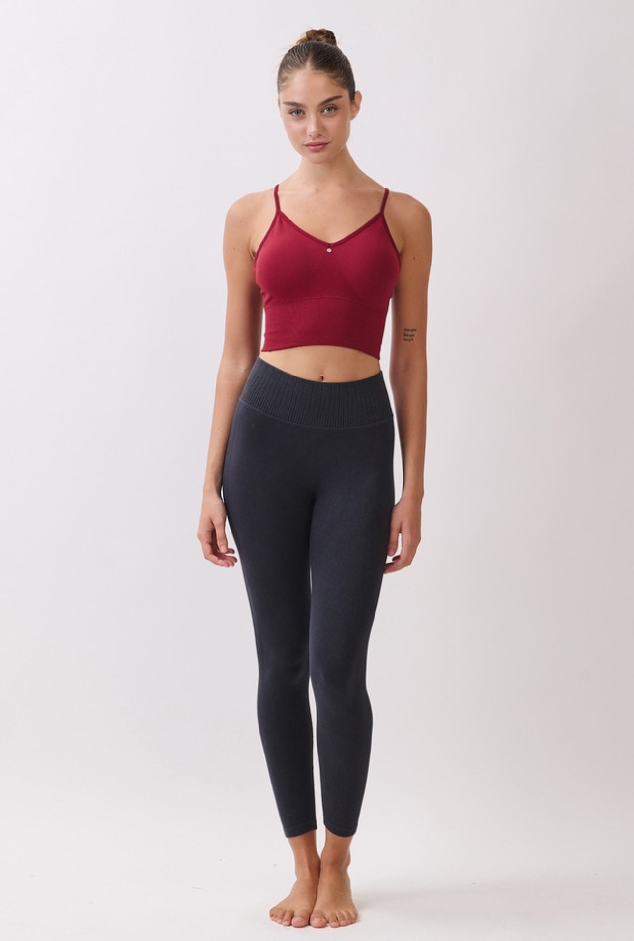 JK01 SIGNATURE BRATOP BURGUNDY サイズ: XS