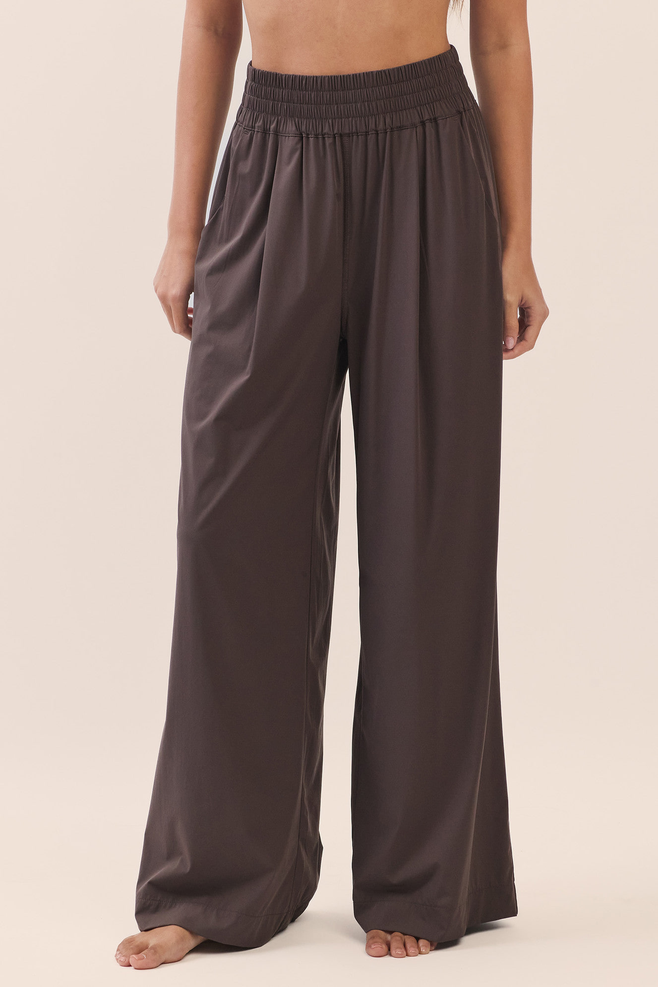 PT434 WOVEN WIDE PANTS CHOCOLATE SOLID