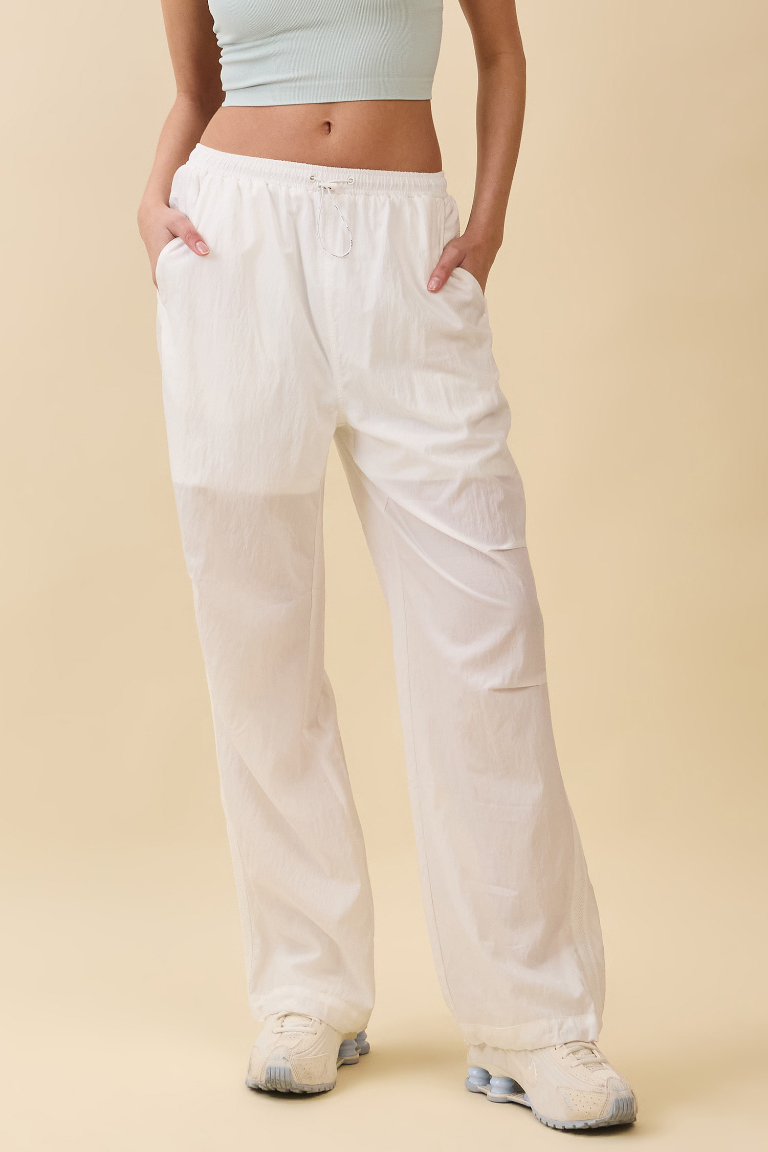 PT431 COOLING PARACHUTE BANDDING PANTS WHITE SOLID