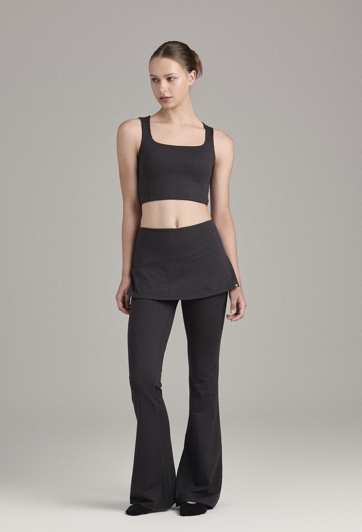 TB057 MOTION BRA CHARCOAL SOLID サイズ: SS