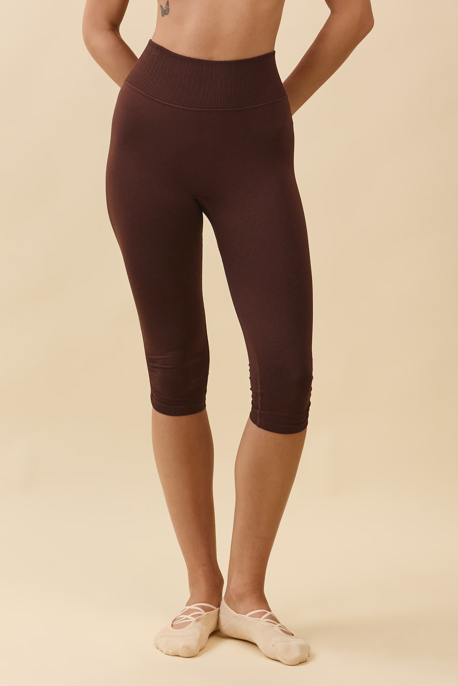 PL409 HIRRING CAPRI LEGGING
