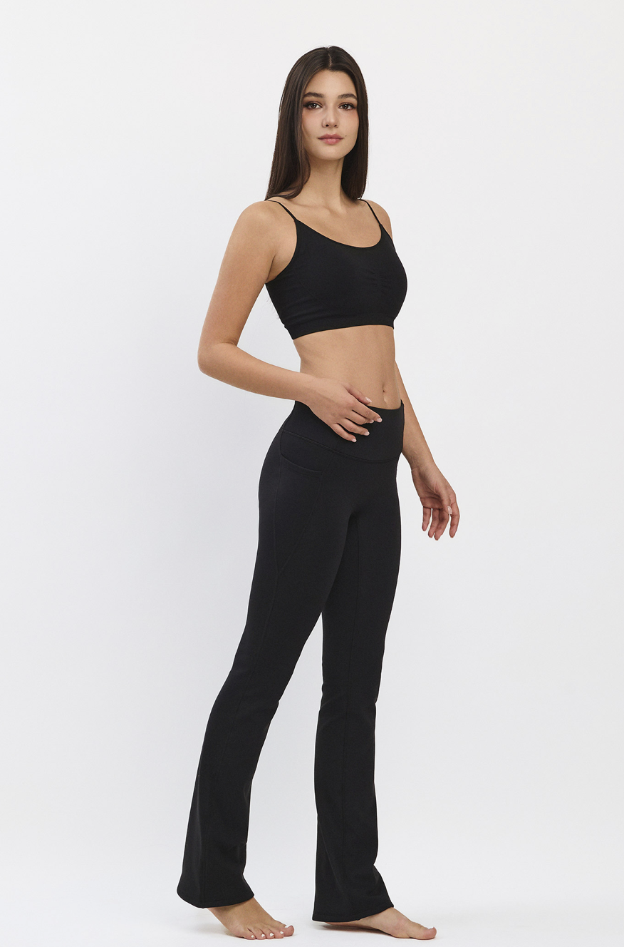 TB044 SEAMLESS BRATOP BLACK サイズ: S/M