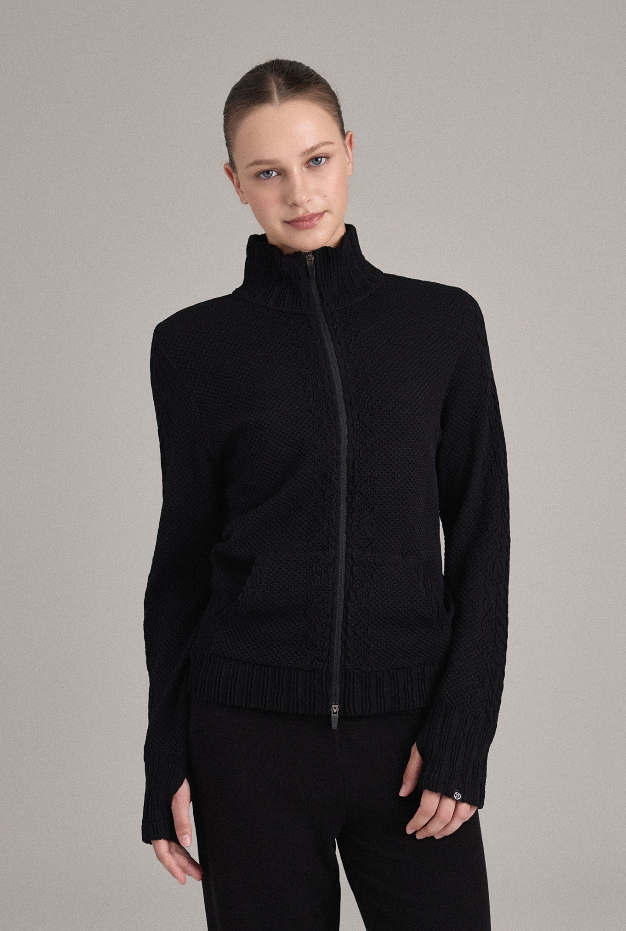 TZ151 SPONGE ZIP-UP BLACK SOLID サイズ: S/M