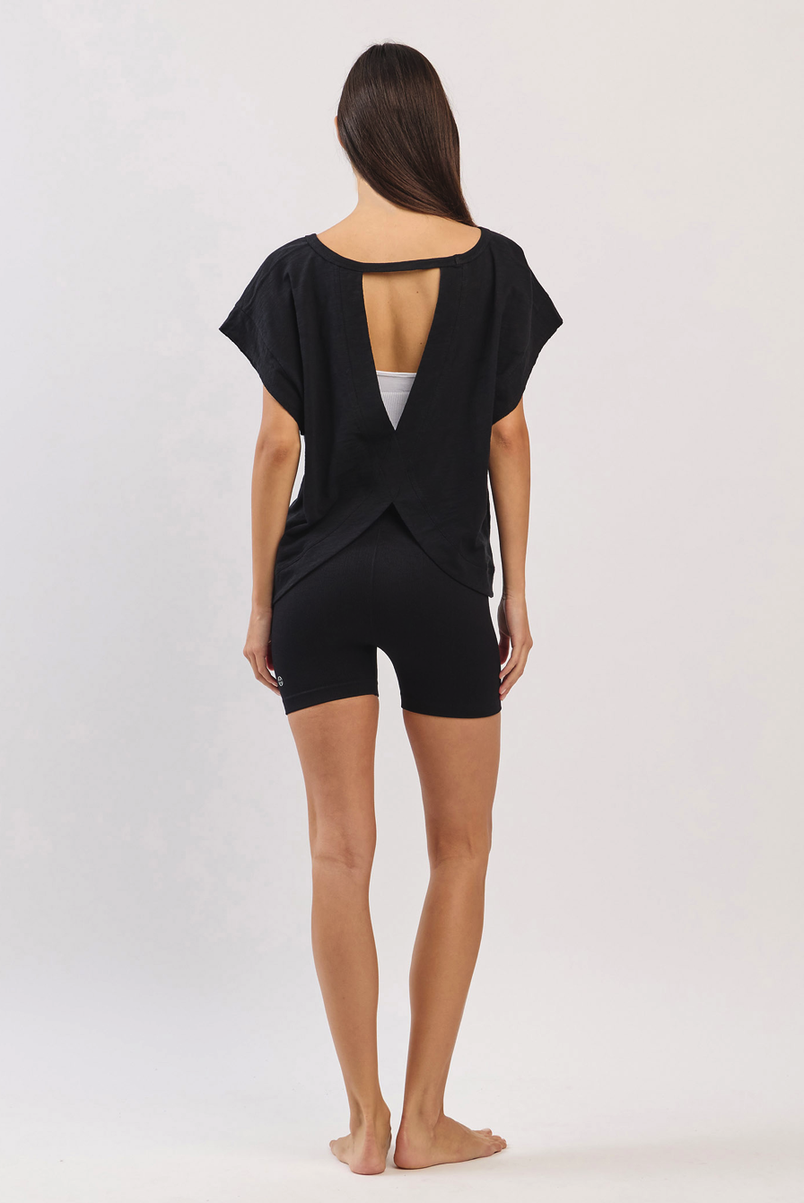 TS109 COVER-UP SLEEVELESS BLACK サイズ: ONESIZE