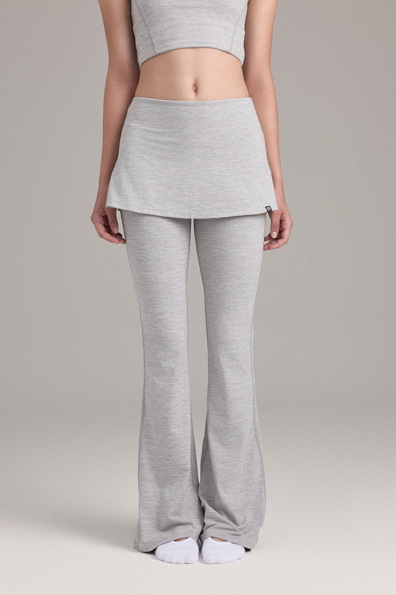 PL452 MOTION WRAP 9 LEGGINGS M.GRAY SOLID サイズ: SS
