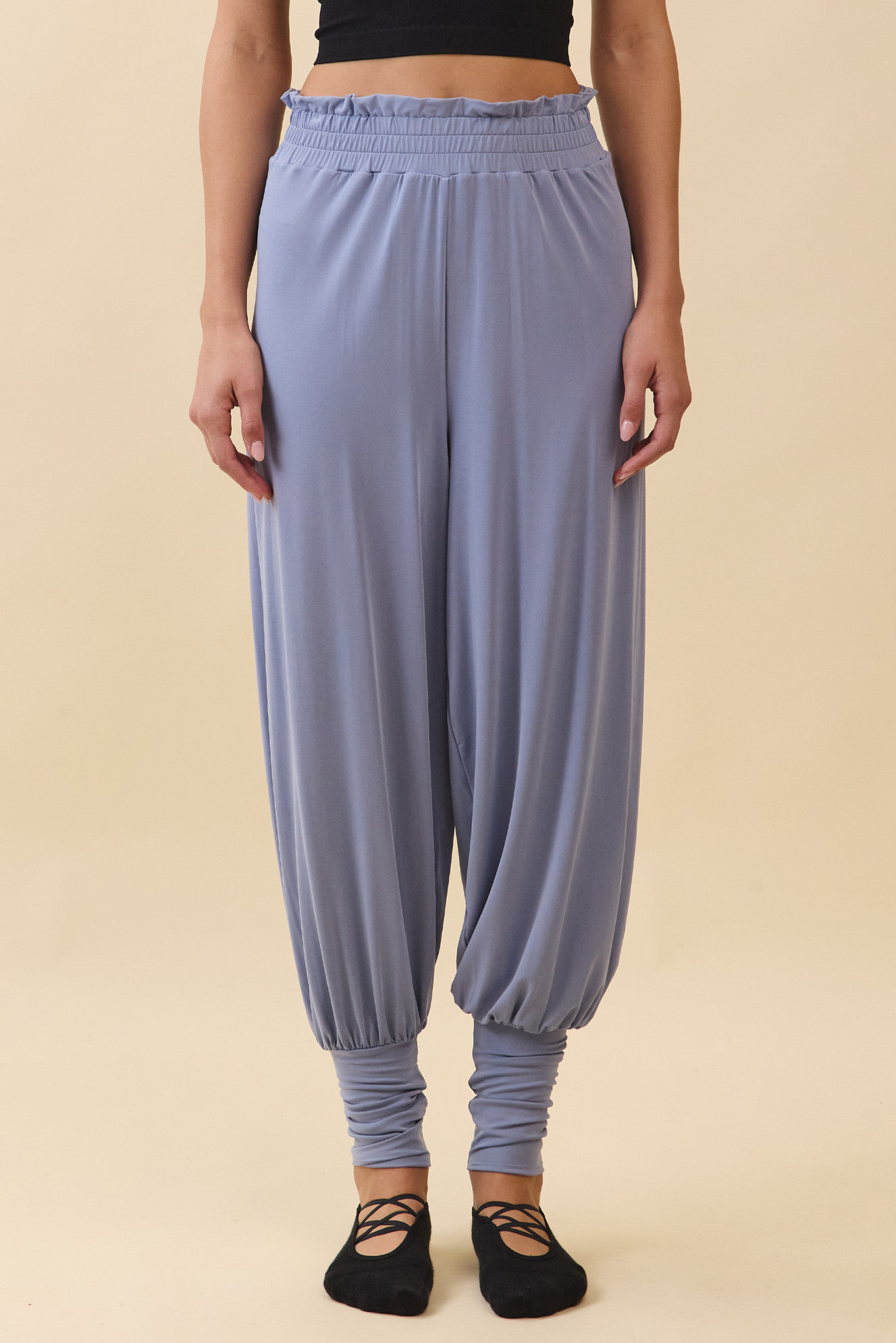 PR471 RELAX FRILL JOGGER PANT ASH BLUE SOLID