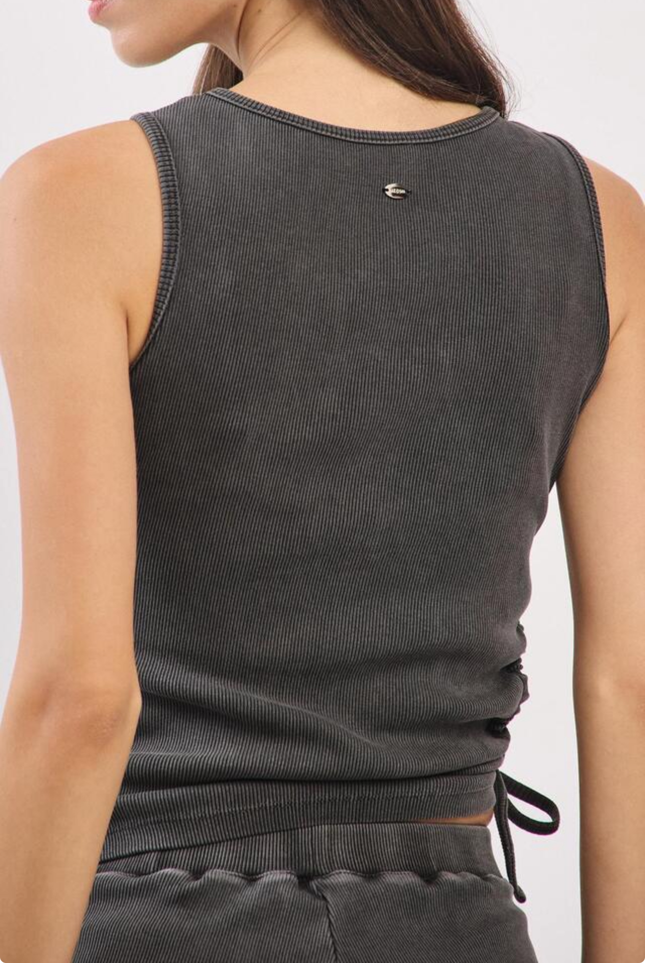 TT200 CUT-OUT SLEEVELESS CHARCOAL FADE サイズ: S/M