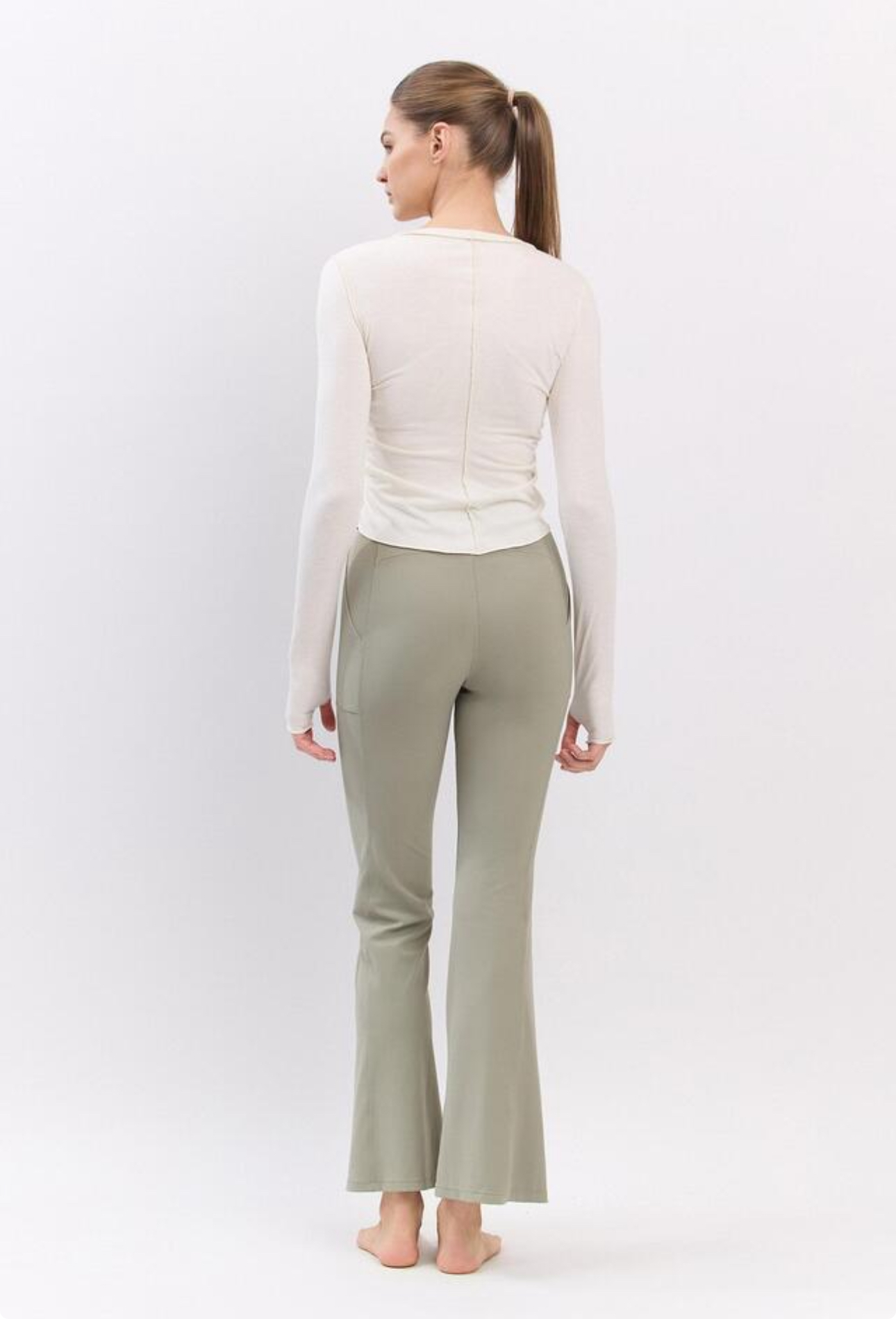 TL127 L/S COVER UP WHITE サイズ: S/M