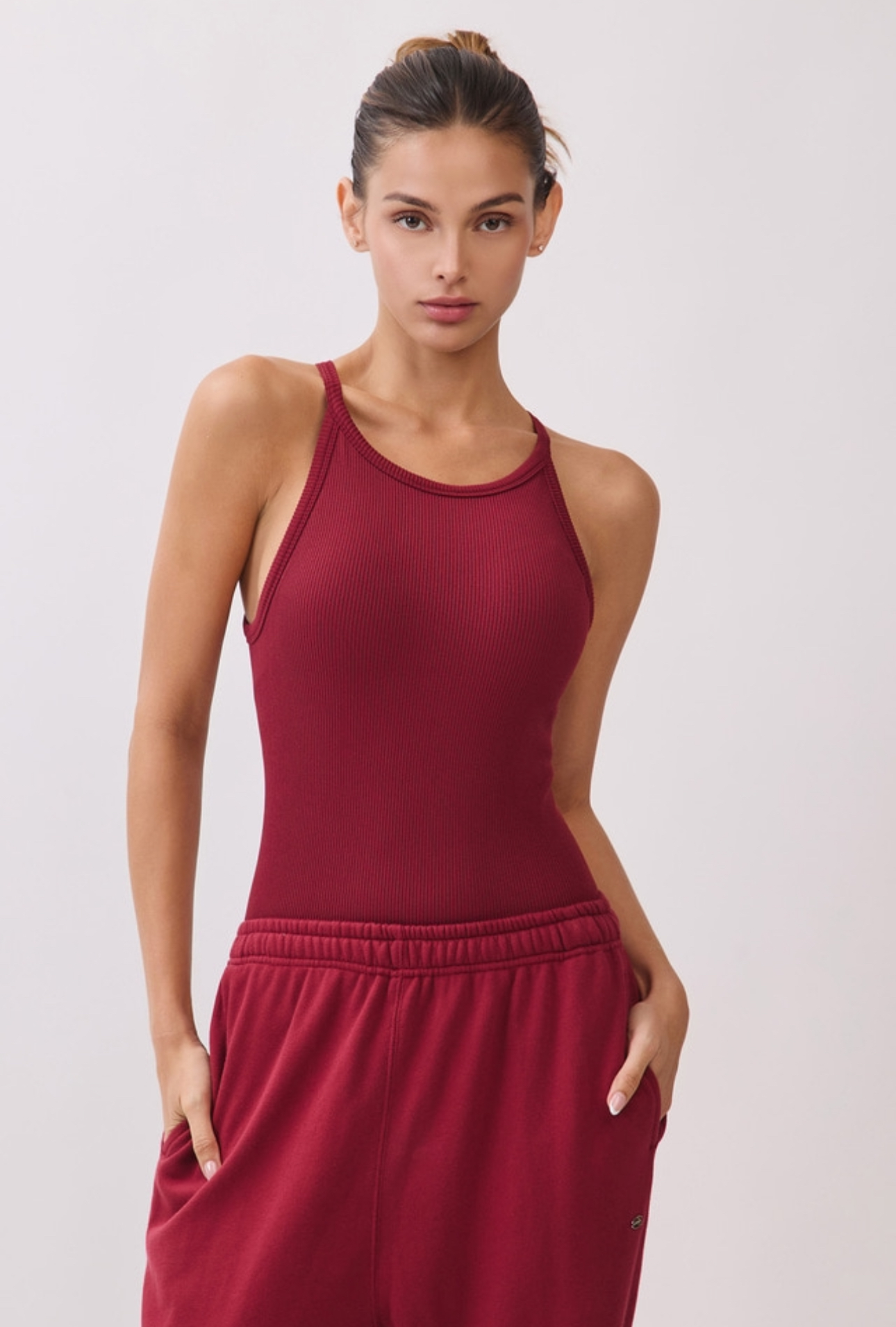 TT002 SIGNITURE HALTER TANK BURGUNDY サイズ: S/M