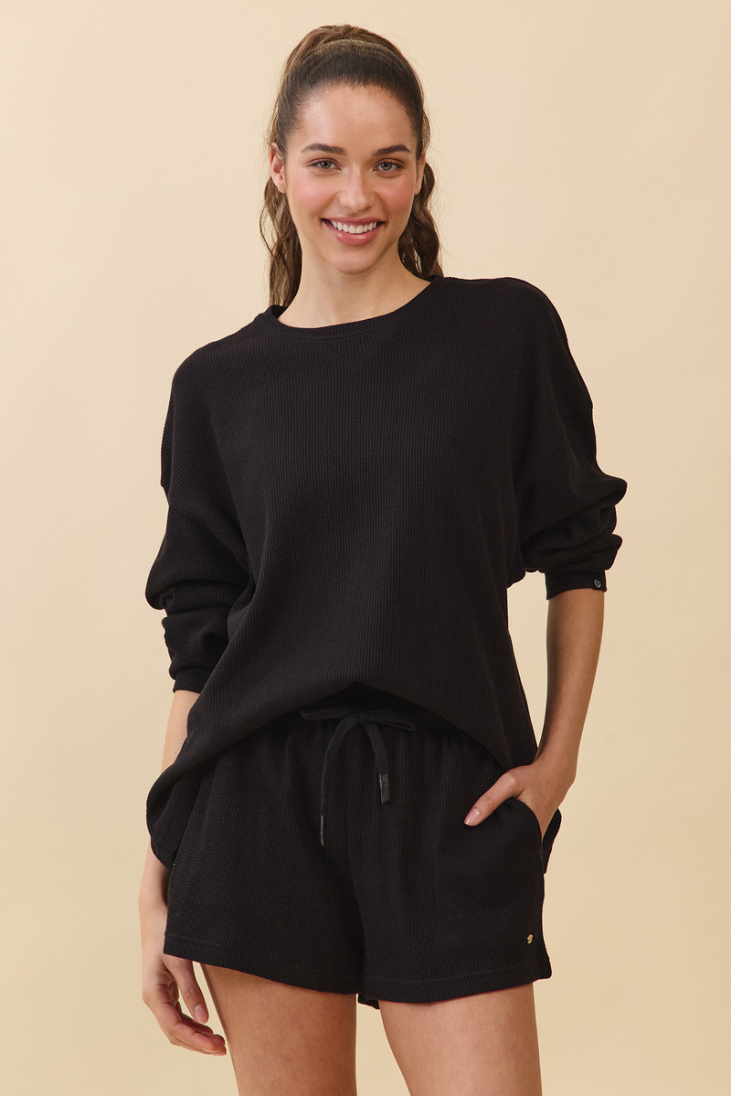 TL138 SOFT WAFFLE LONG TEE BLACK SOLID