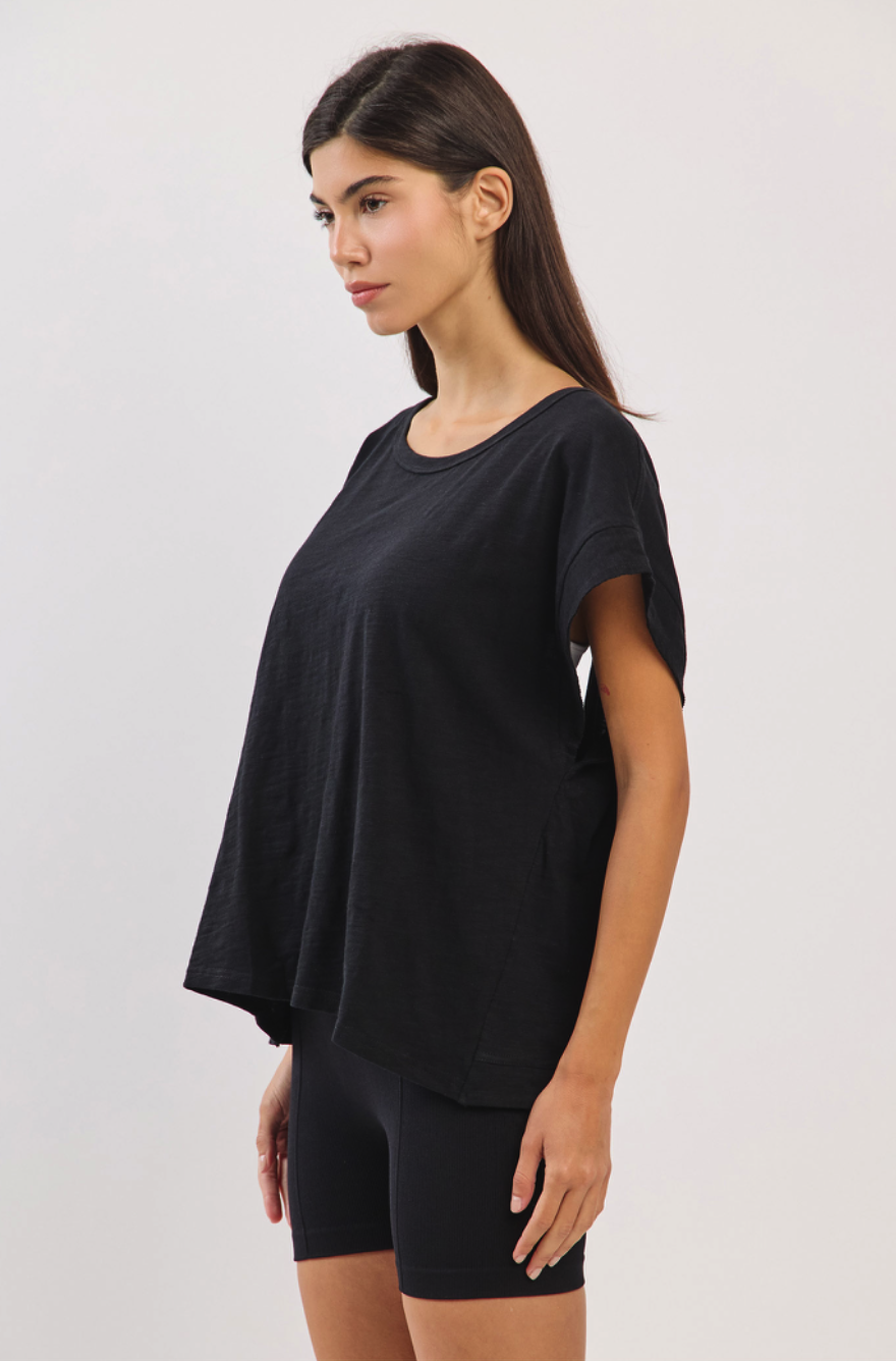 TS109 COVER-UP SLEEVELESS BLACK サイズ: ONESIZE