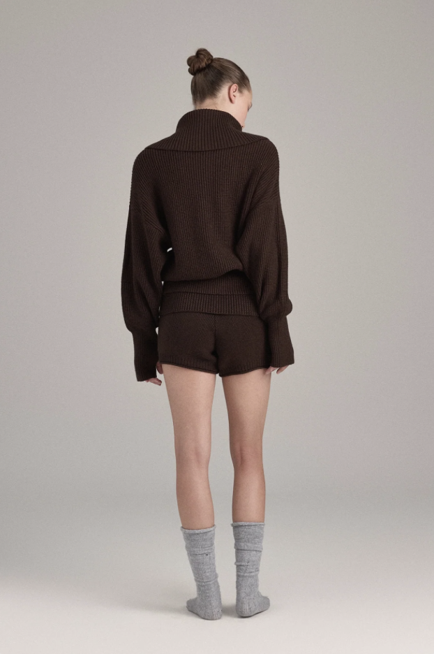 KP255 ROLL-UP WAIST KNIT SHORTS BROWN SOLID サイズ: SS