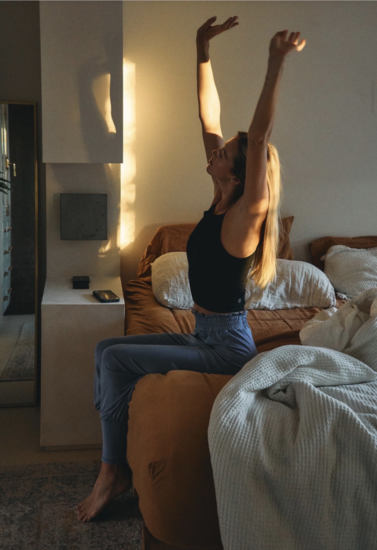 TT026 SPAGHETTI STRAP TANK TOP BLACK SOLID サイズ: S/M