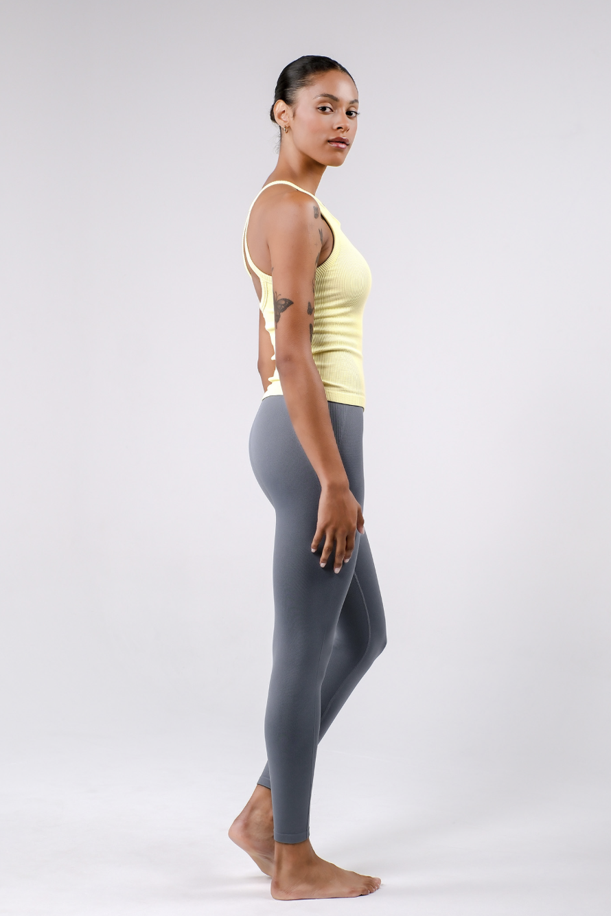 TT002 SIGNITURE HALTER TANK YELLOW サイズ: S/M