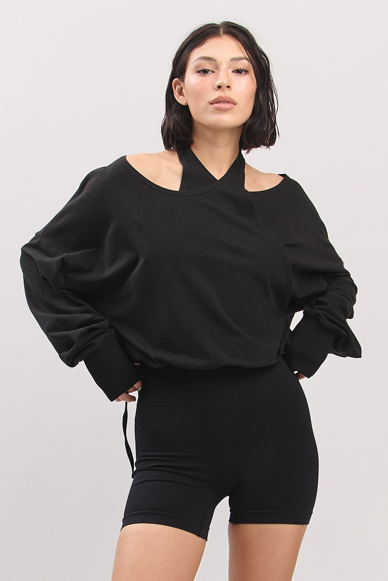 TP133 New Halter Sweatshirt BLACK