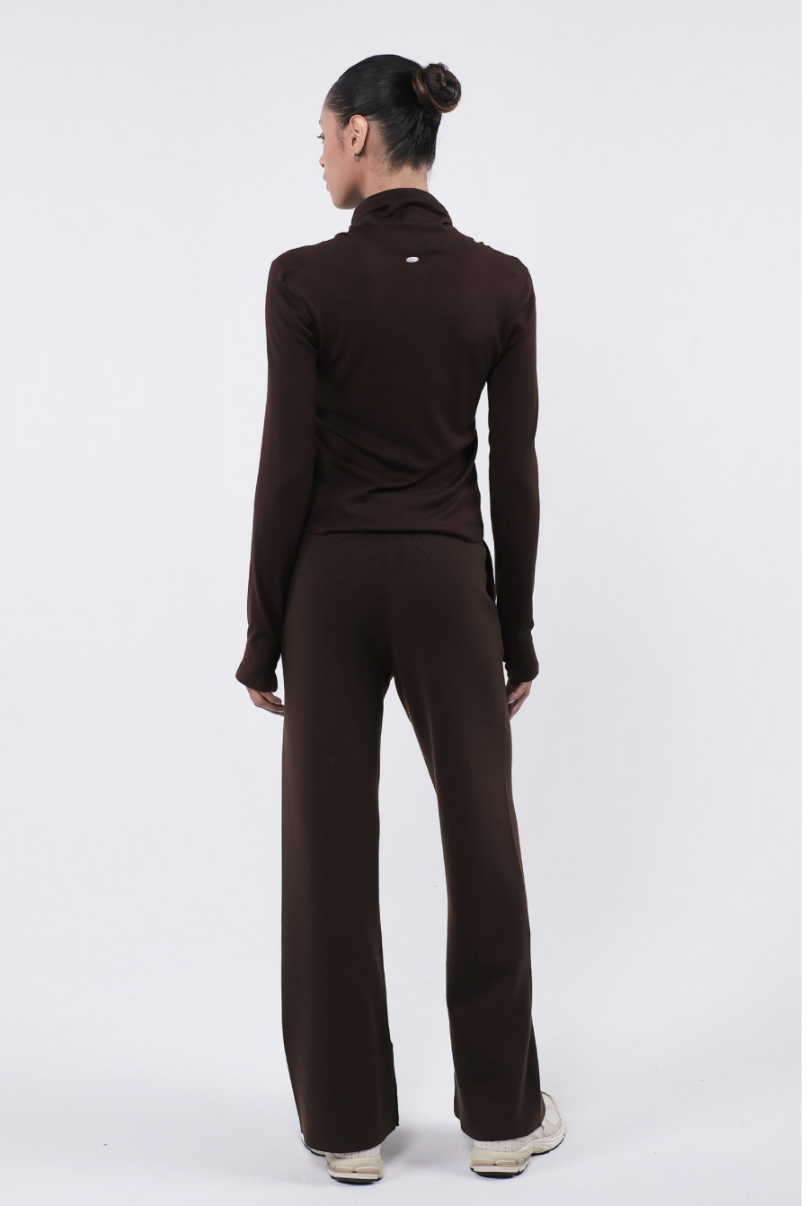 TL132 L/SLEEVE MOCKNECK T-SHIRT BROWN サイズ: S/M