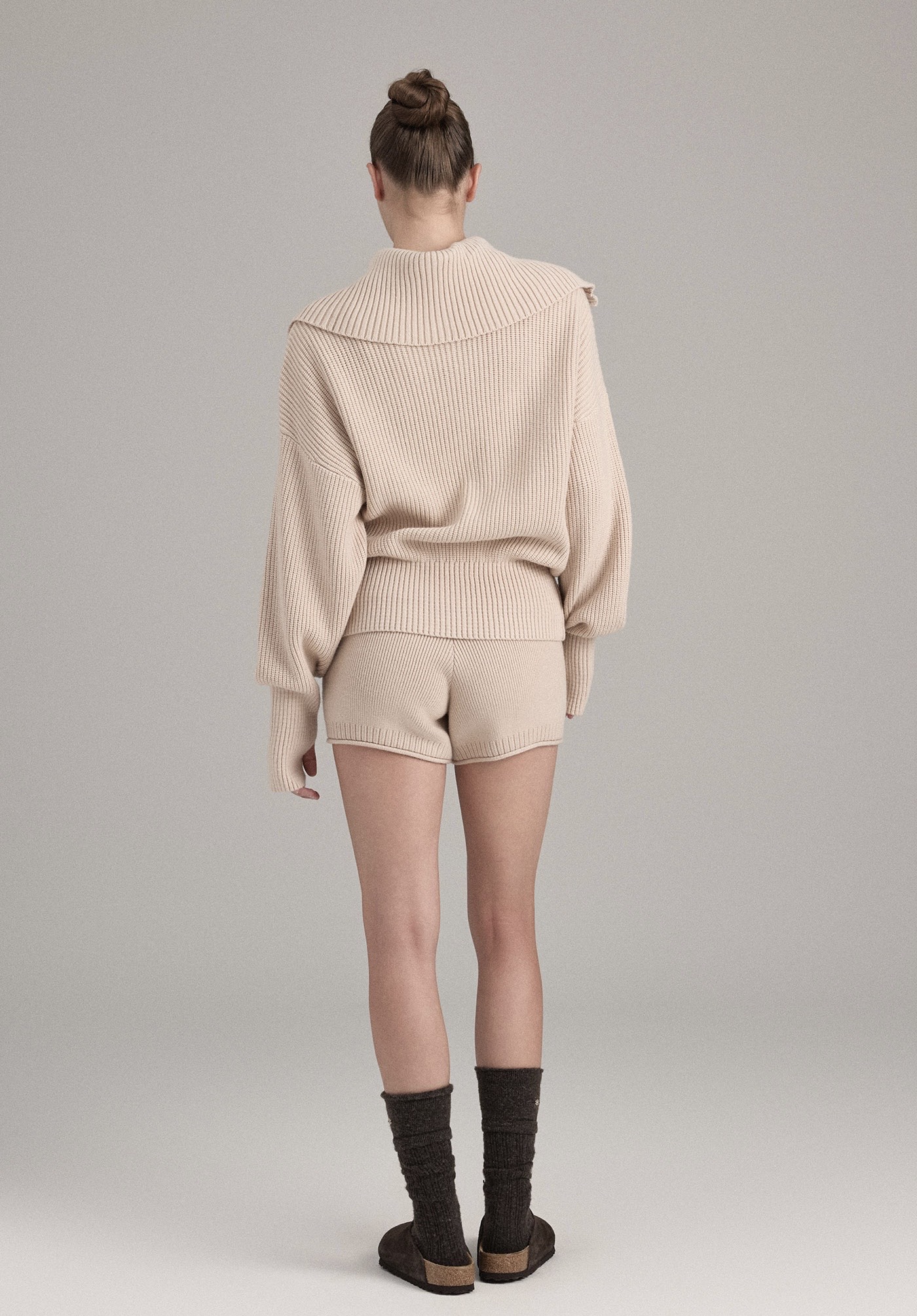 KC001 HIGH-NECK KNIT ZIP-UP BEIGE SOLID サイズ: F