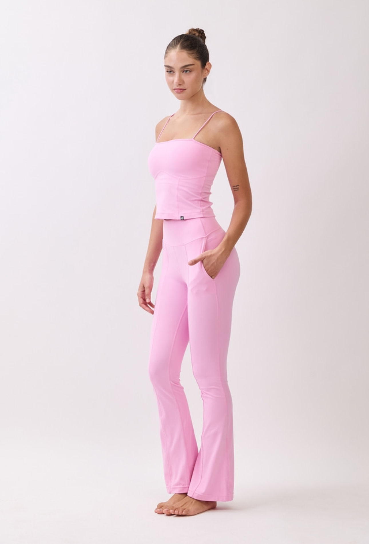 PL412 FLARE LEGGINGS PINK サイズ: S/M