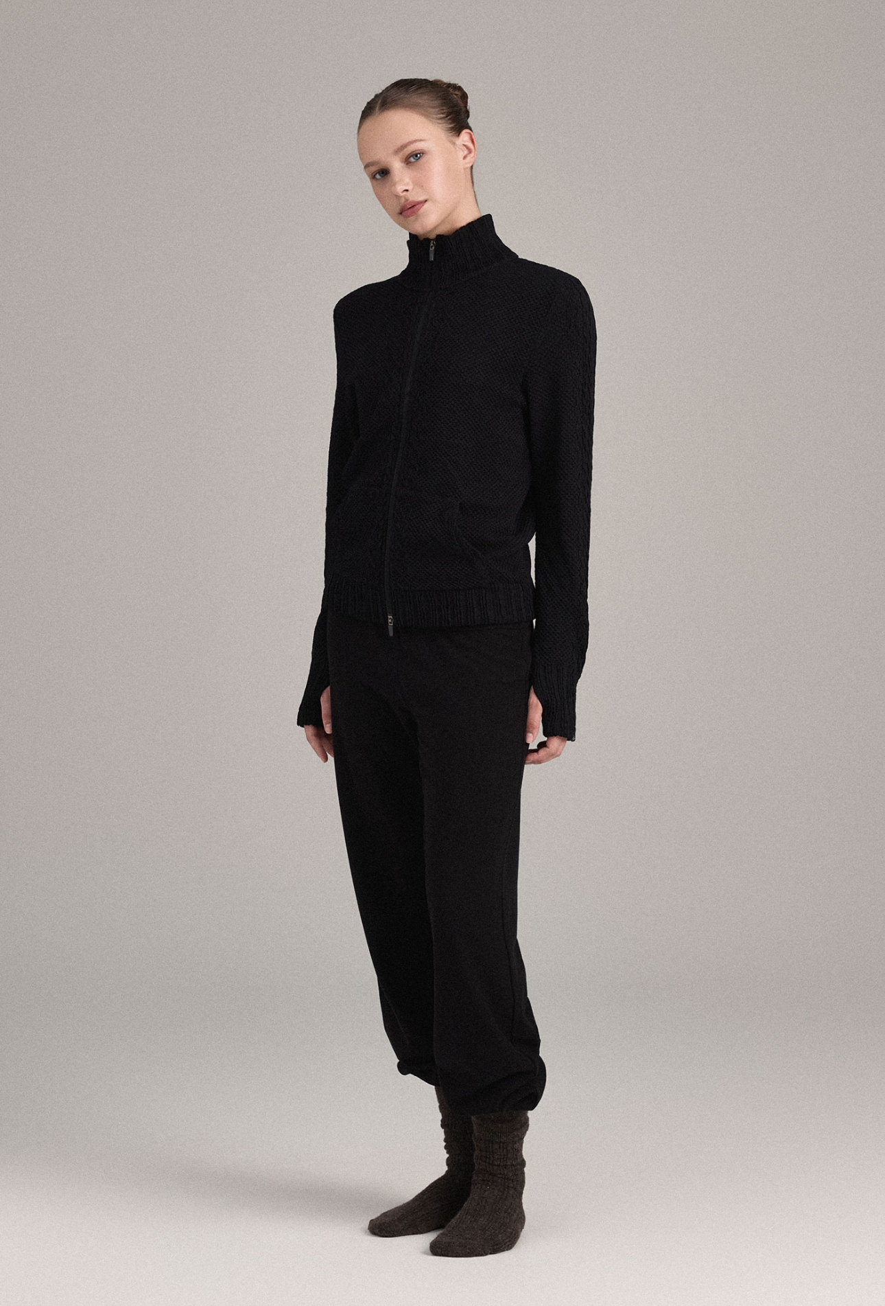TZ151 SPONGE ZIP-UP BLACK SOLID サイズ: S/M