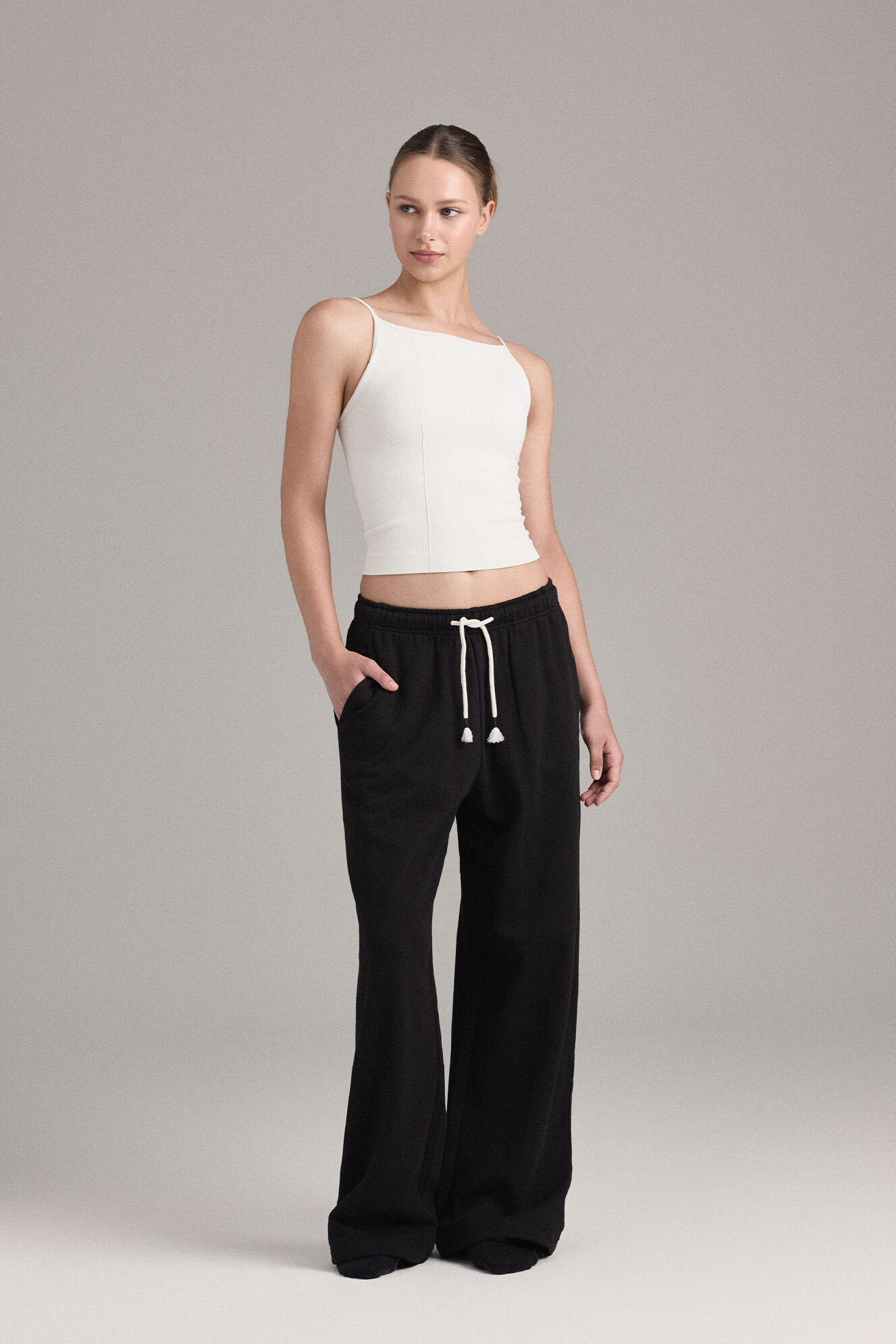 PL457 STANDARD SWEAT PANTS BLACK SOLID サイズ: SS