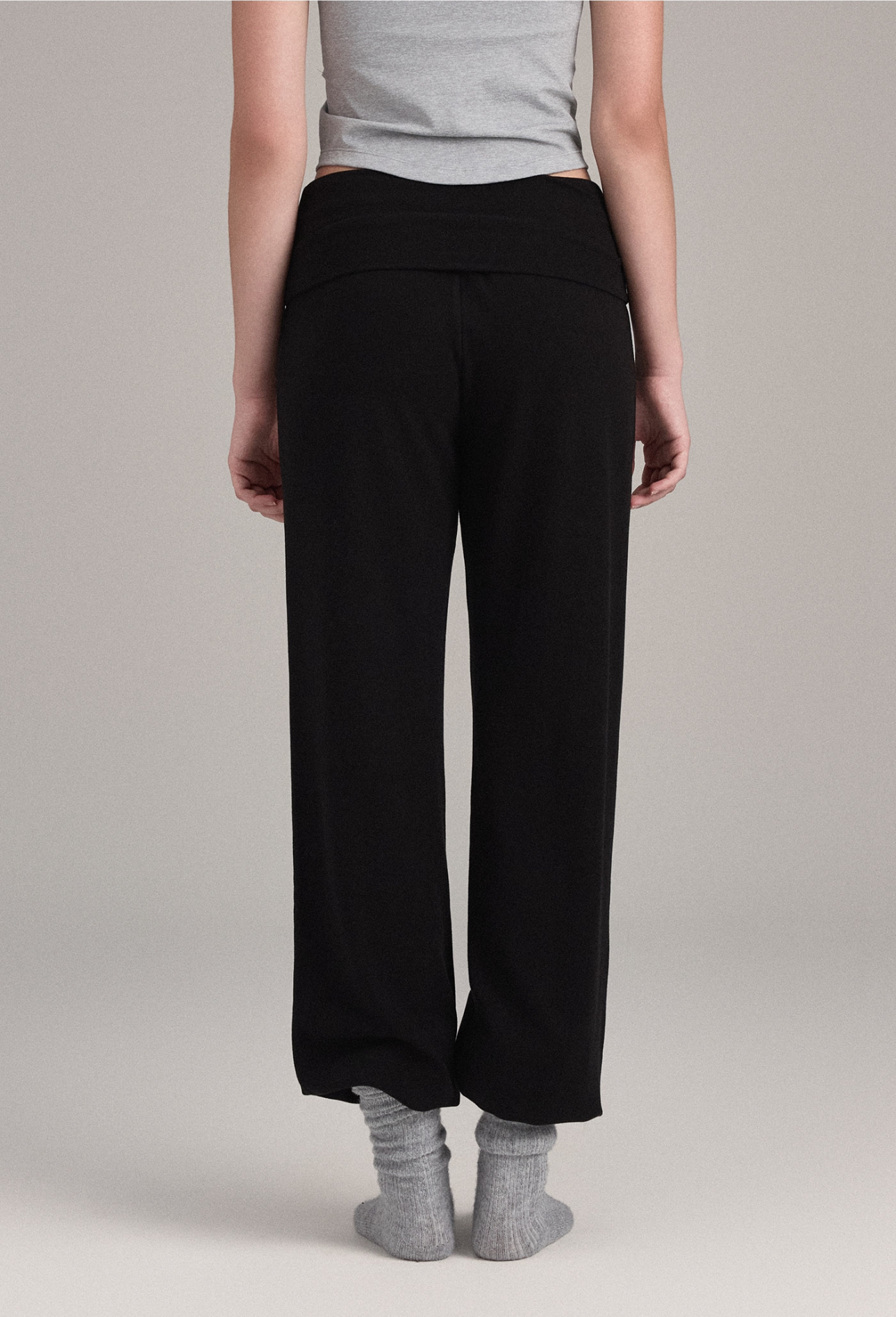 PL455 MICRO STRAIGHT-LEG PANTS BLACKSOLID サイズ: SS