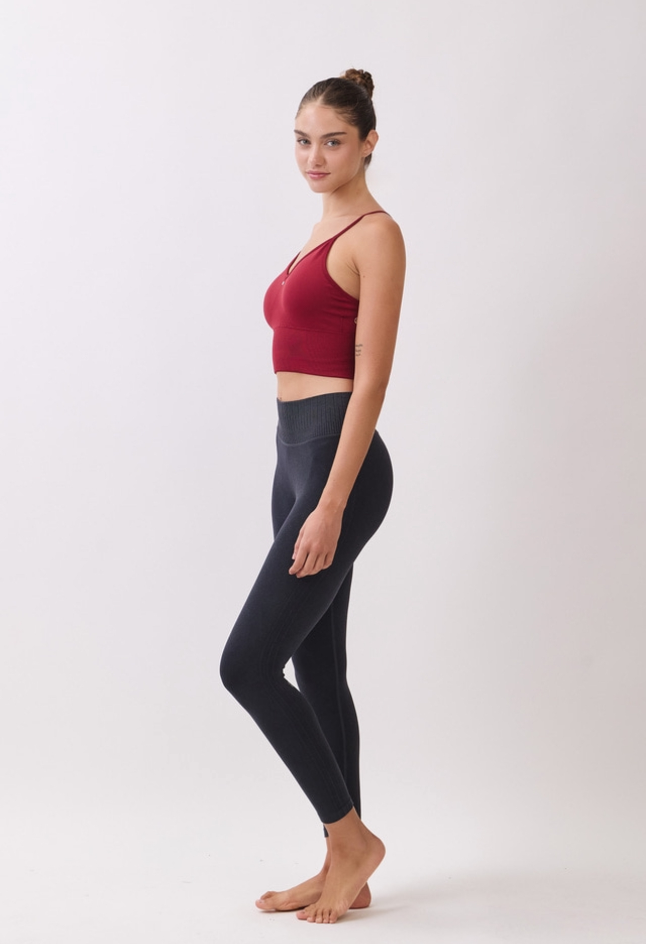 JK01 SIGNATURE BRATOP BURGUNDY サイズ: XS