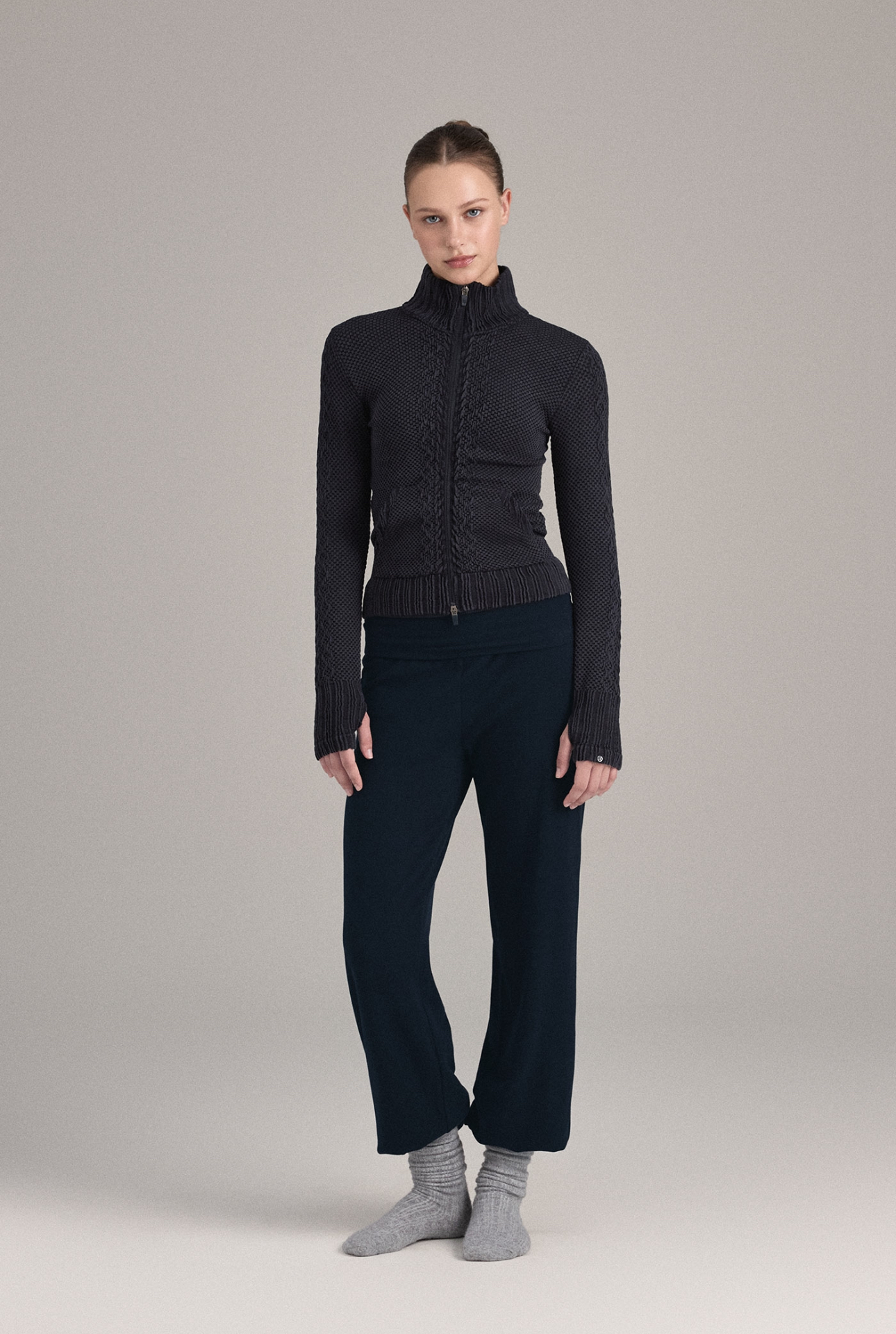 PL455 MICRO STRAIGHT-LEG PANTS NAVY SOLID サイズ: SS