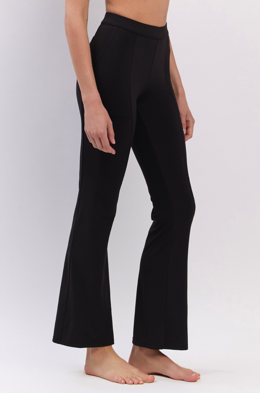 PL408 SLIT BOOT-CUT PANTS BLACK サイズ: S/M