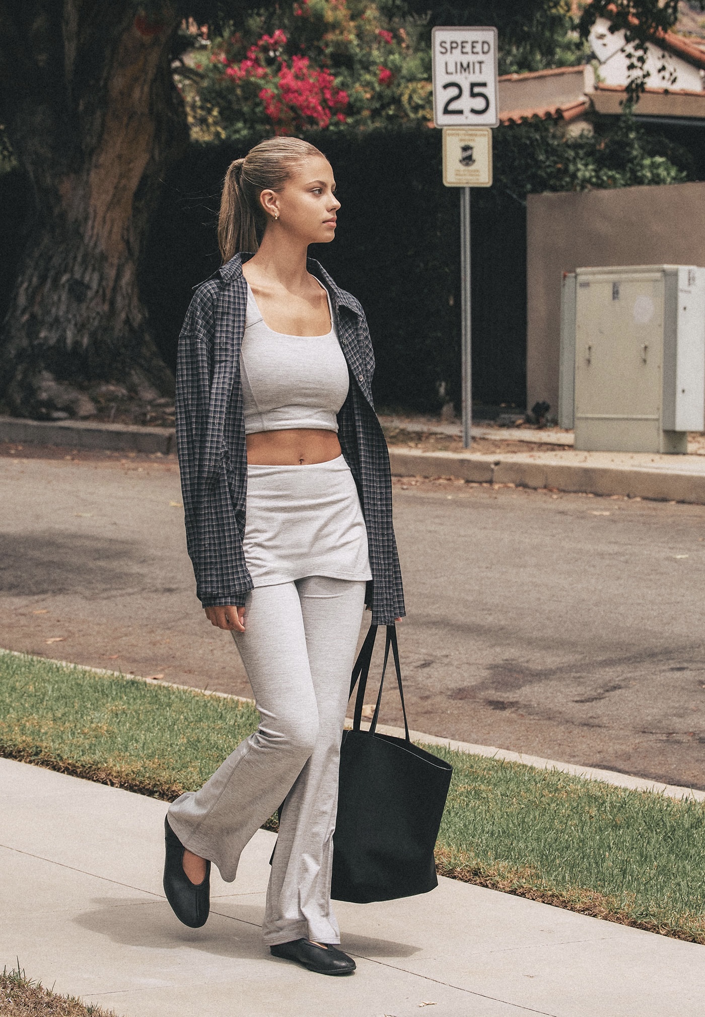 PL452 MOTION WRAP 9 LEGGINGS M.GRAY SOLID サイズ: SS