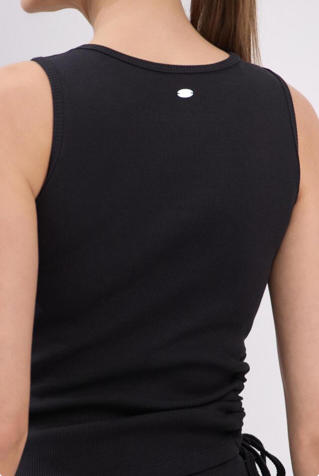 TT200 CUT-OUT SLEEVELESS BLACK サイズ: S/M