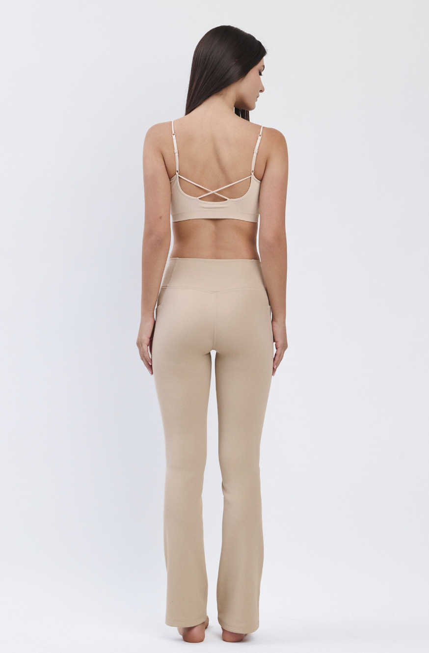 TB044 SEAMLESS BRATOP BEIGE サイズ: S/M