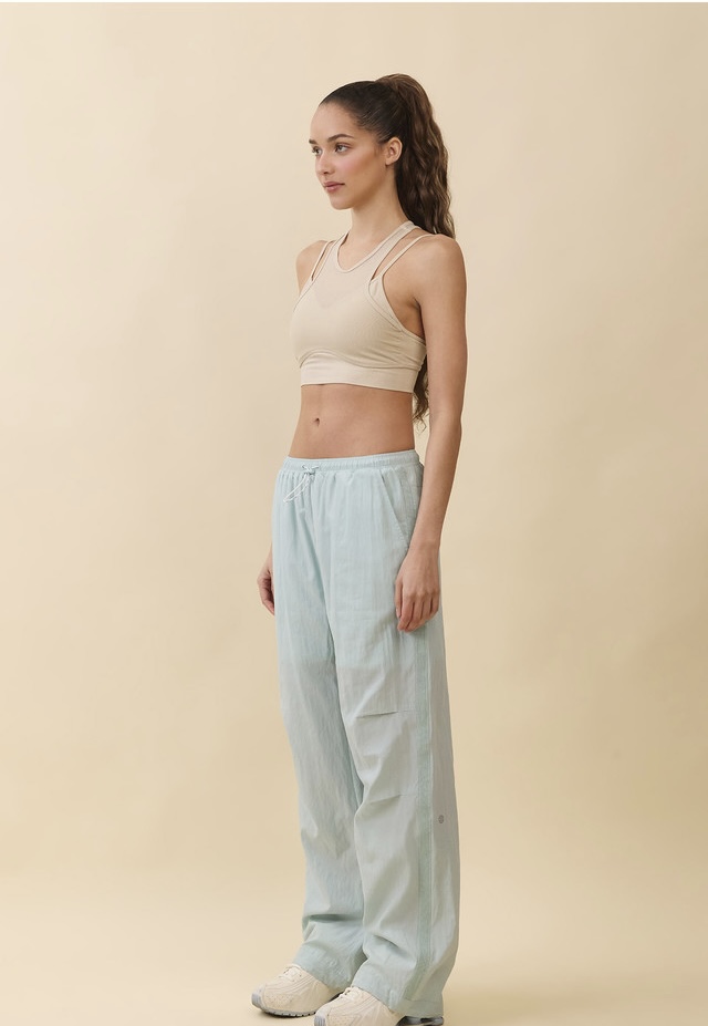 TB043 STIRA HIGH-TENSION BRATOP BEIGE SOLID サイズ: S/M