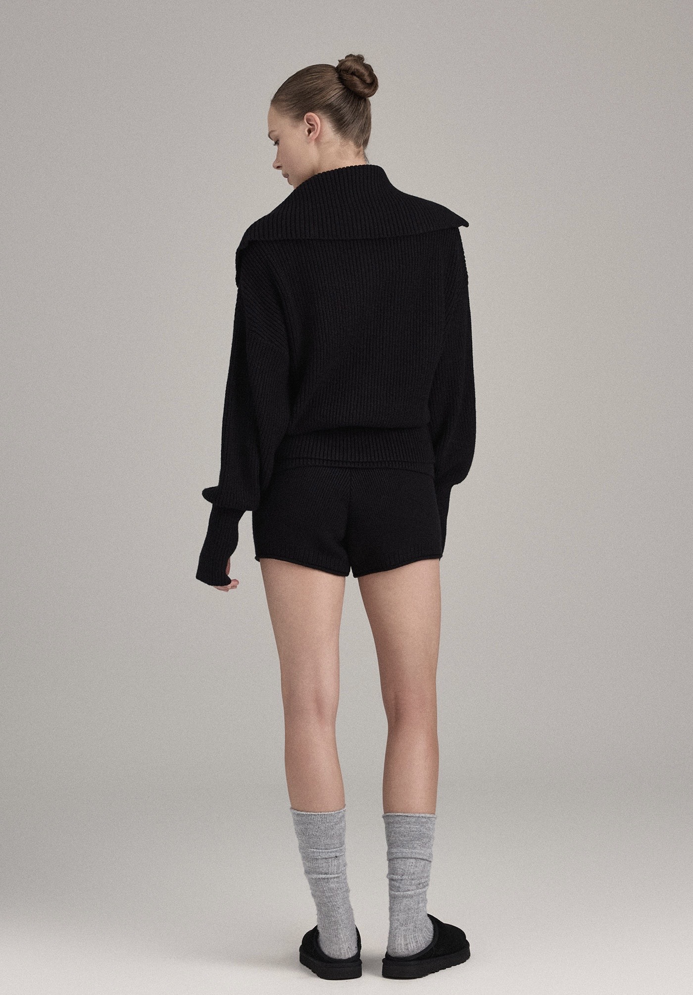 KC001 HIGH-NECK KNIT ZIP-UP BLACK SOLID サイズ: F