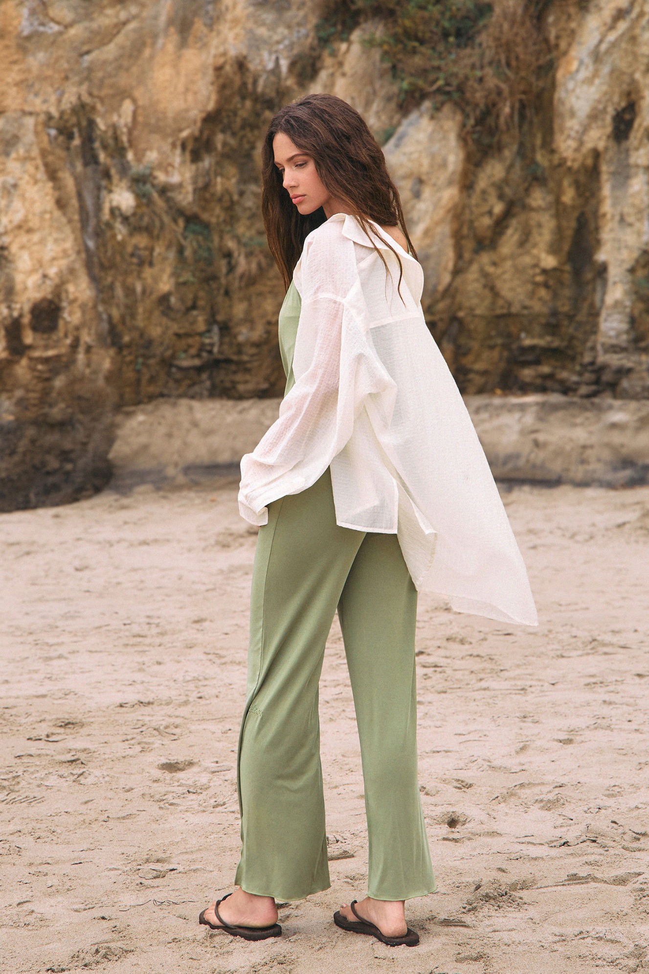 ST194 WRINKLED SLIT SHIRT L.YELLOW SOLID サイズ: F