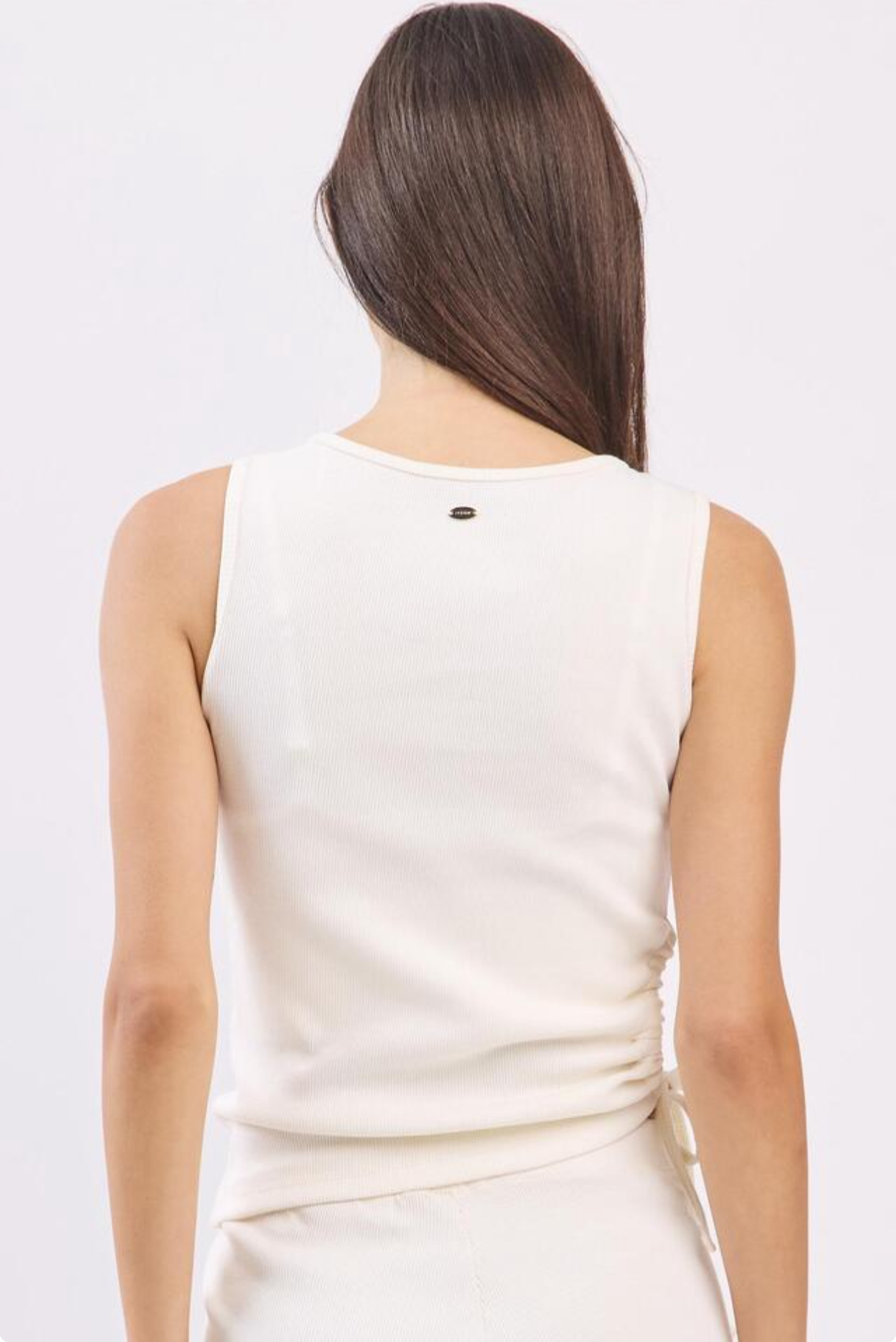 TT200 CUT-OUT SLEEVELESS IVORY サイズ: S/M