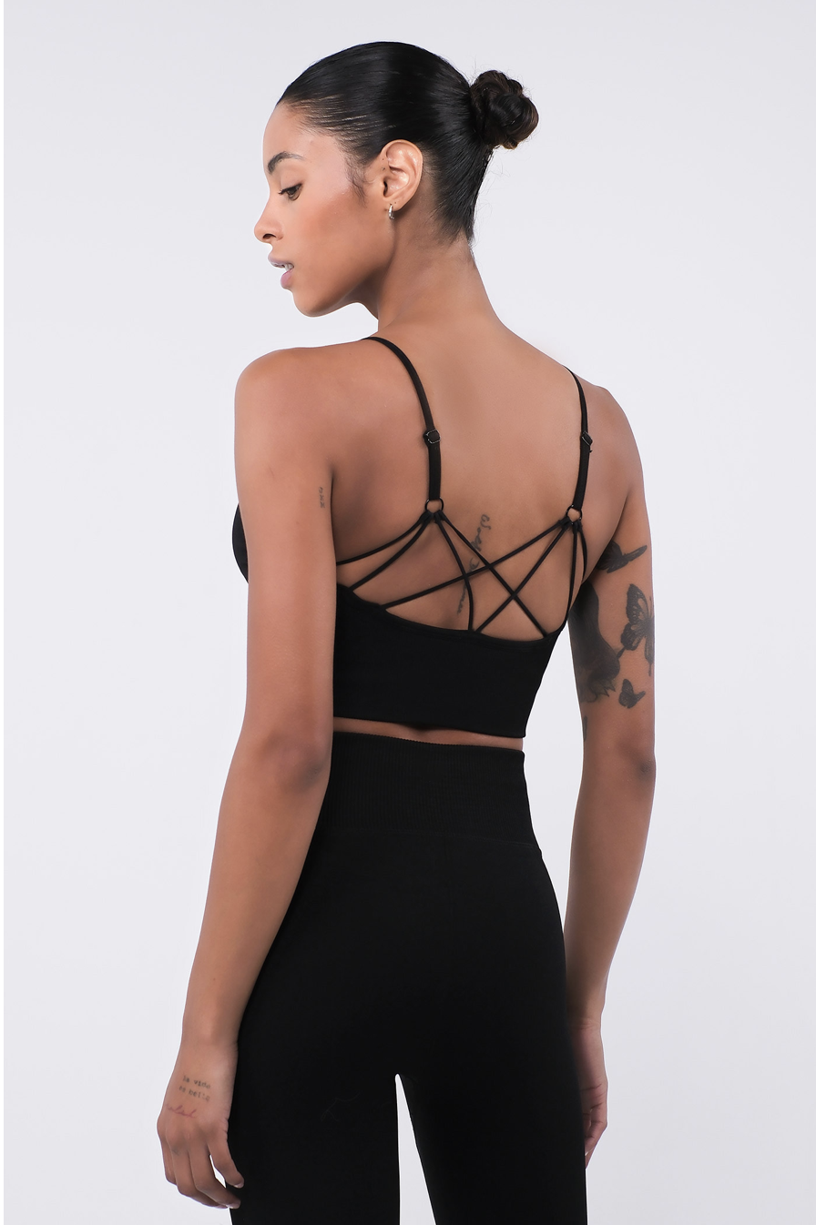 TB002 SEAMLESS BRATOP BLACK サイズ: S/M