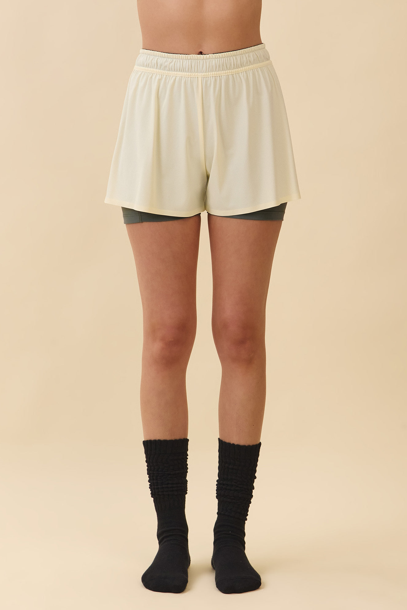 PH466 EASY ACTIVE SHORT PANTS  L.YELLOW SOLID