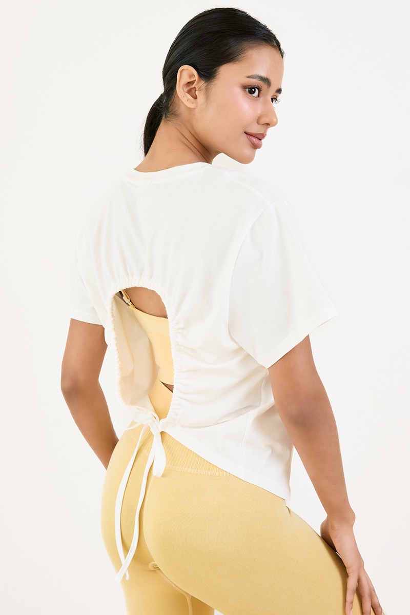 TS206 CUTOUT TWOWAY T-SHIRT IVORY サイズ: ONESIZE