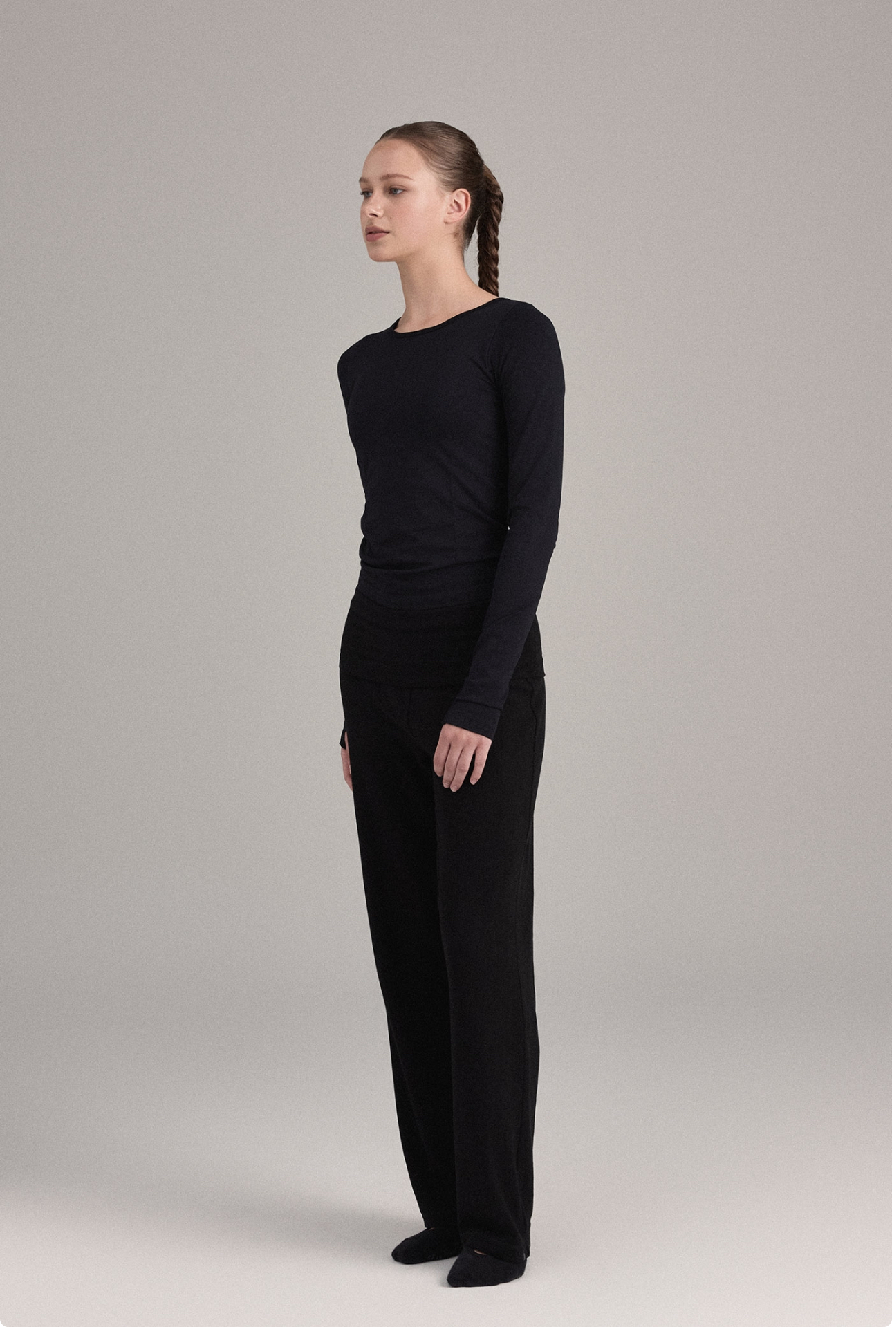 PL454 MICRO STRAIGHT-LEG PANTS BLACKSOLID サイズ: SS