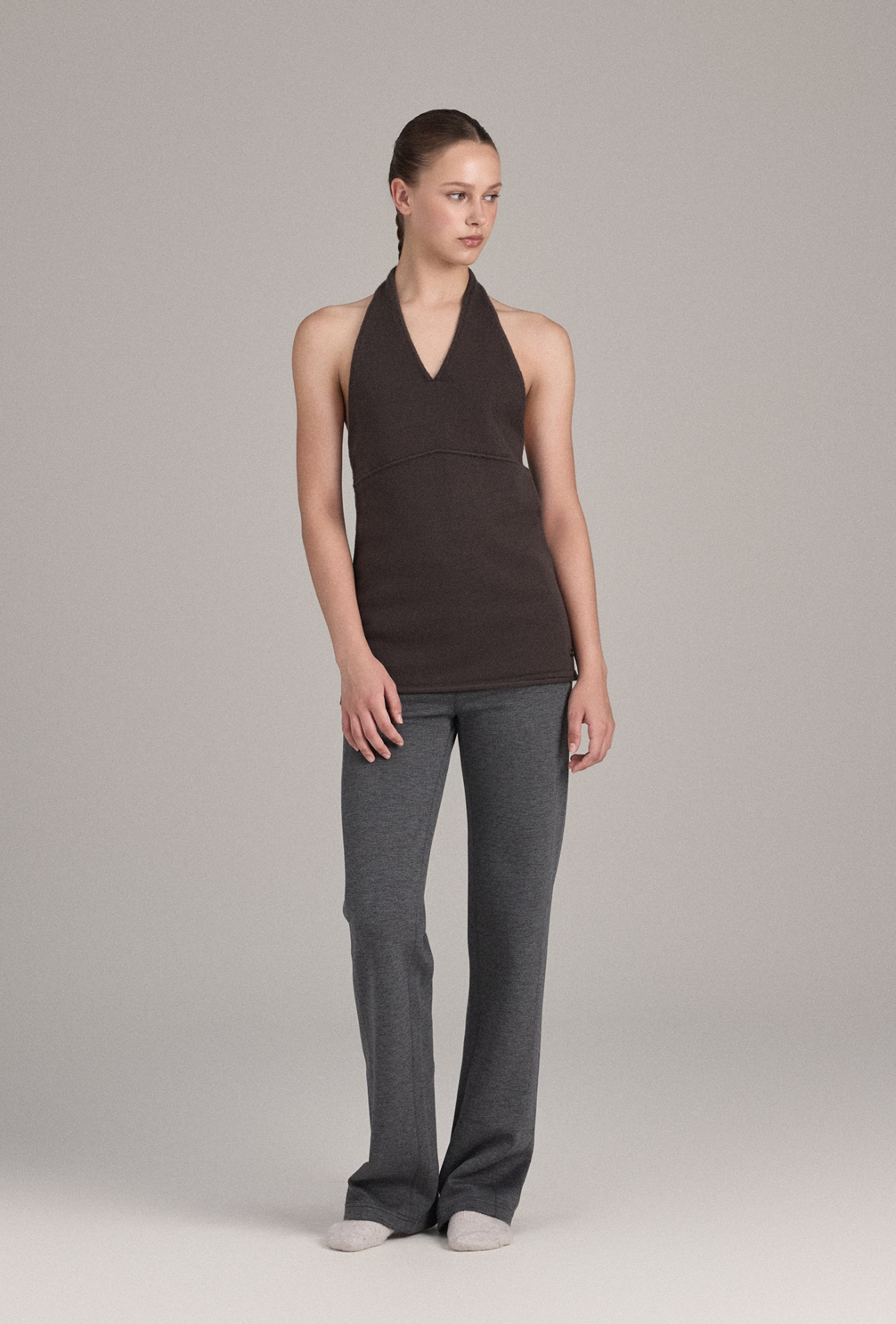 KT251 HALTER-NECK KNIT DRESS BROWN SOLID サイズ: F