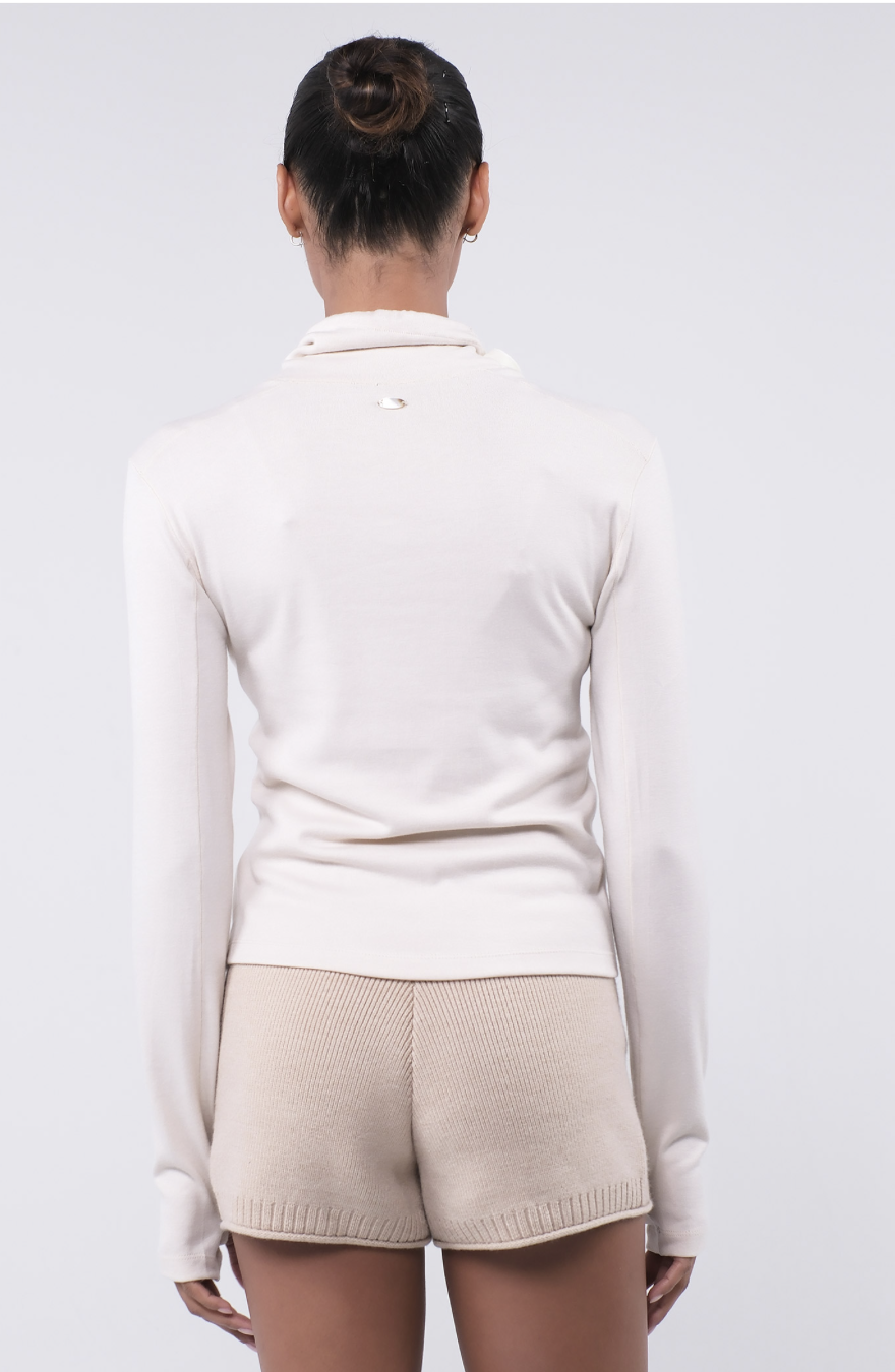 TL132 L/SLEEVE MOCKNECK T-SHIRT IVORY サイズ: S/M