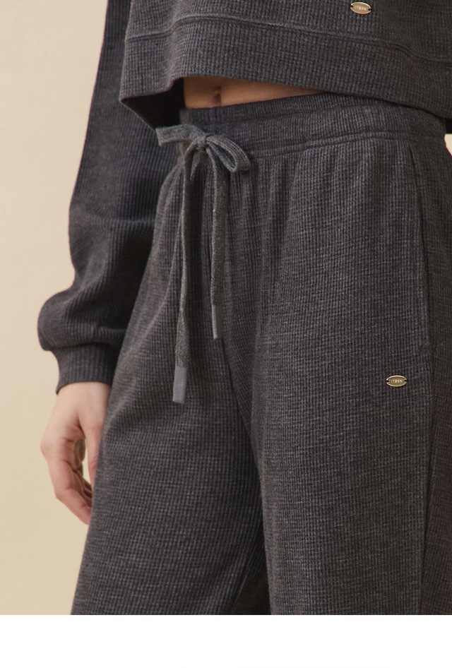 PJ483 WAFFLE LOUNGE PANTS CHARCOAL SOLID サイズ: S