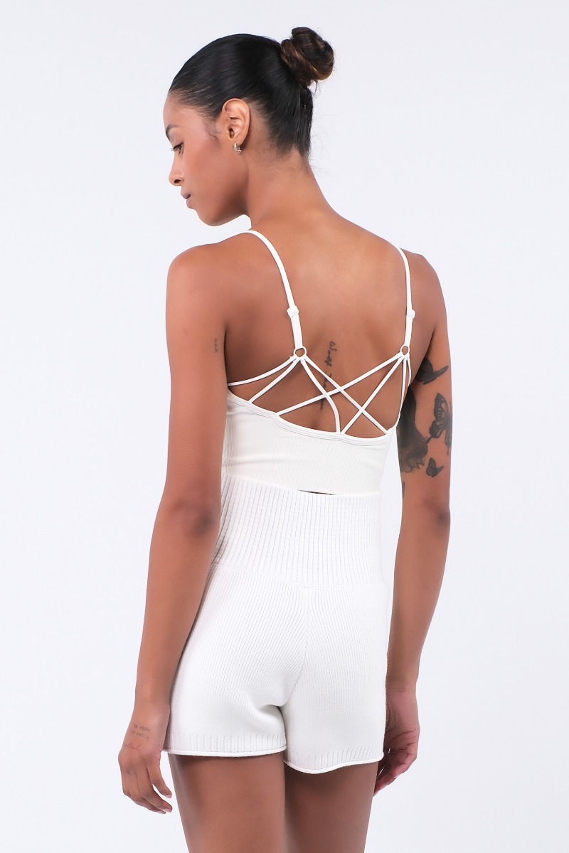 TB002 SEAMLESS BRATOP IVORY