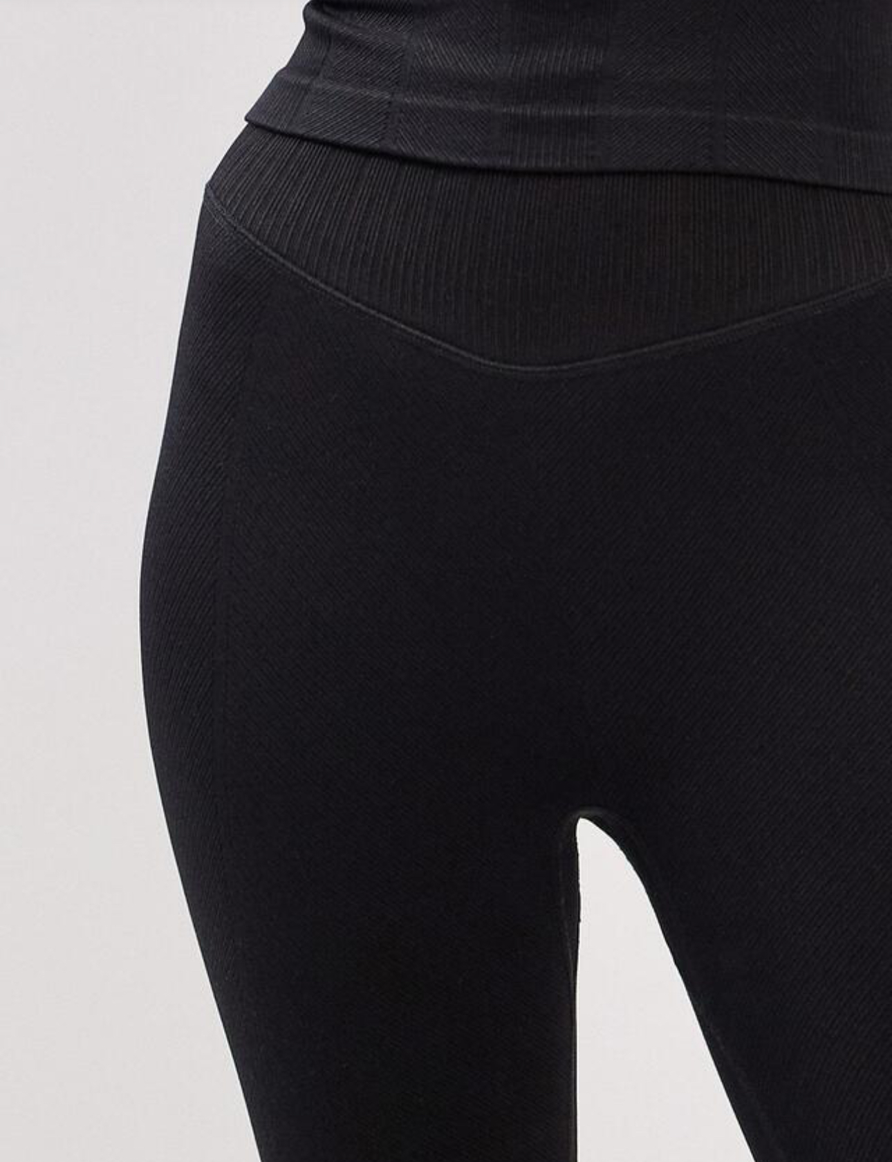 PL073 LUXE 7/8 LEGGINGS BLACK サイズ: S/M