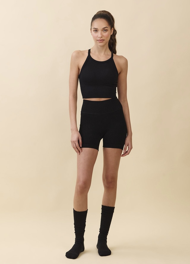 TB040 TB040 SIGNATURE HALTER BRATOP BLACK SOLID サイズ: S/M