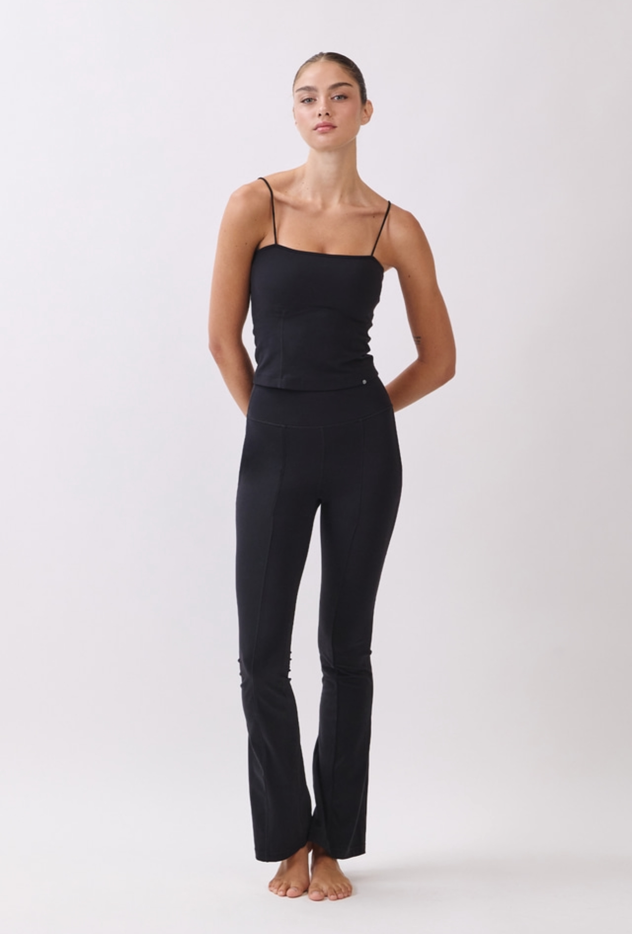 PL412 FLARE LEGGINGS BLACK サイズ: S/M