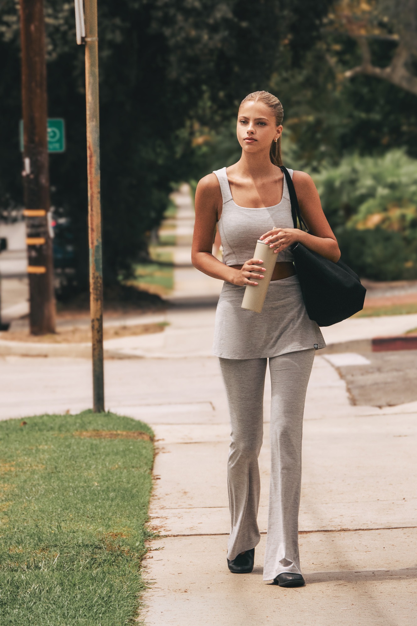 PL452 MOTION WRAP 9 LEGGINGS M.GRAY SOLID サイズ: SS