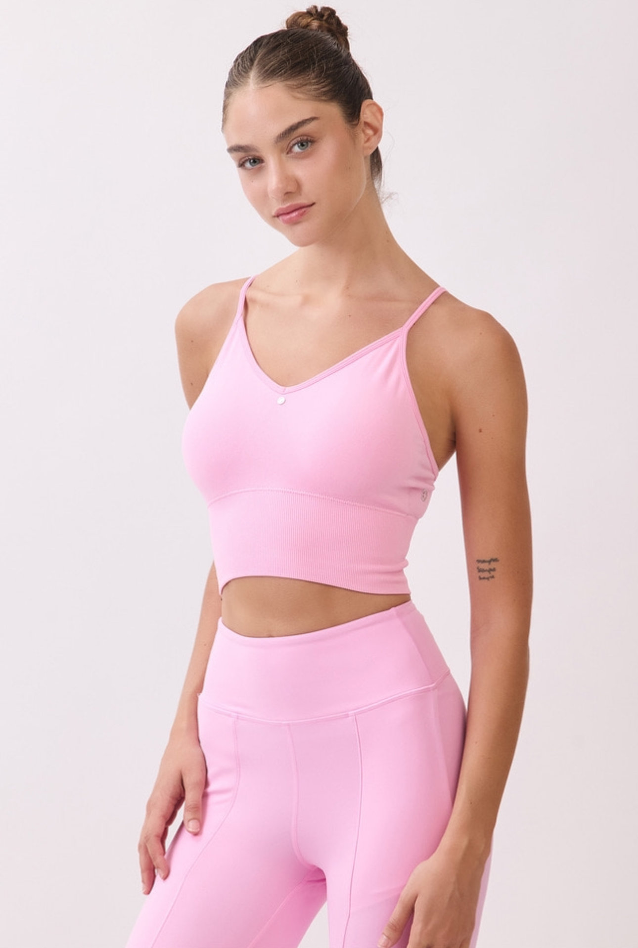 JK01 SIGNATURE BRATOP 2025 PINK サイズ: XS